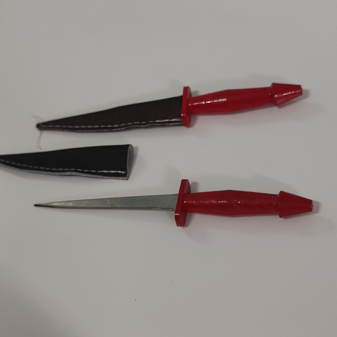 Punhal Vermelho | 14 cm 2