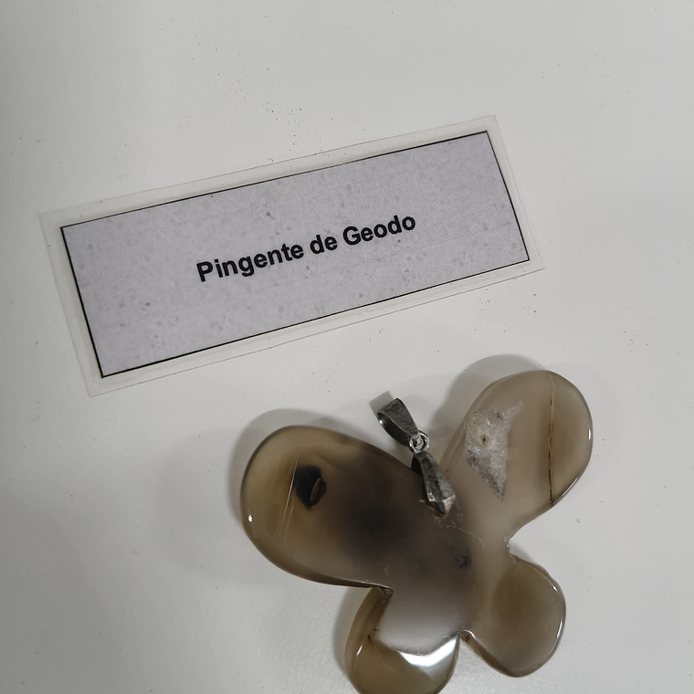 Pingente de Geodo (formato borboleta) 1