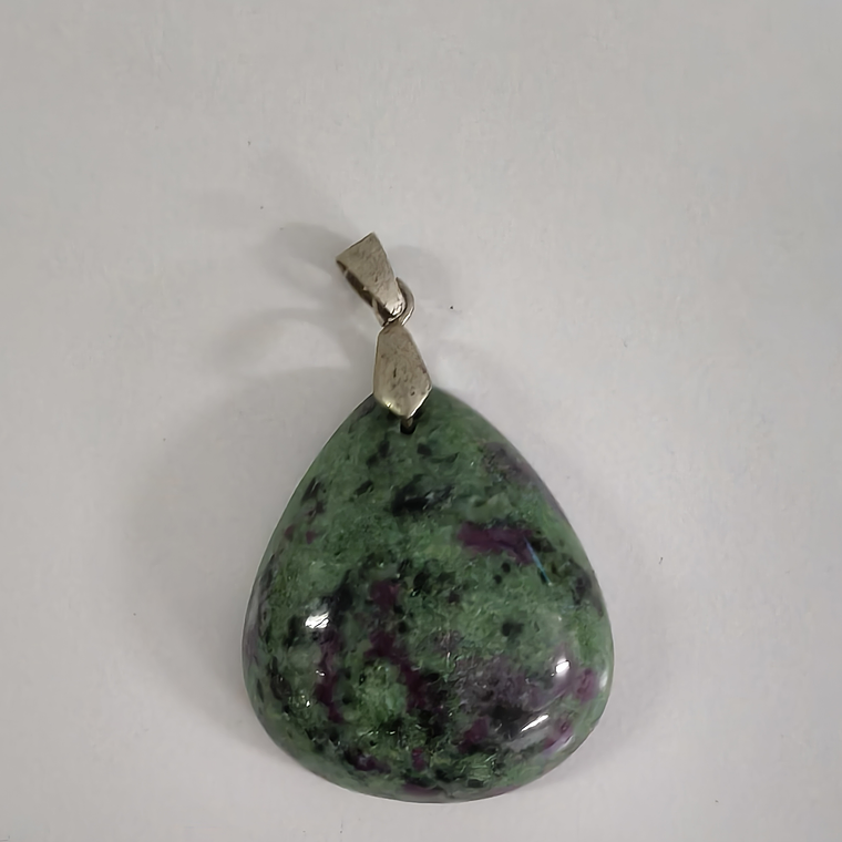 Pingente Rubi em Zoisite 1