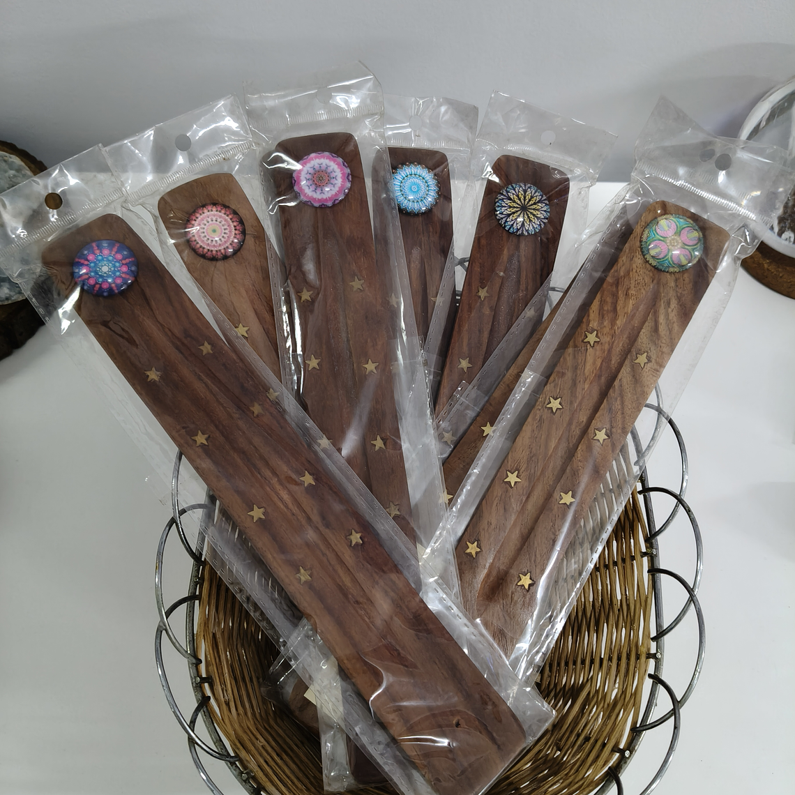 Incensários de madeira 1