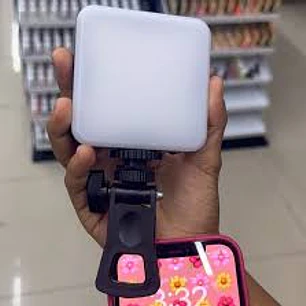 PANEL LUZ REC. PARA CELULAR C/PINZA TIPO C