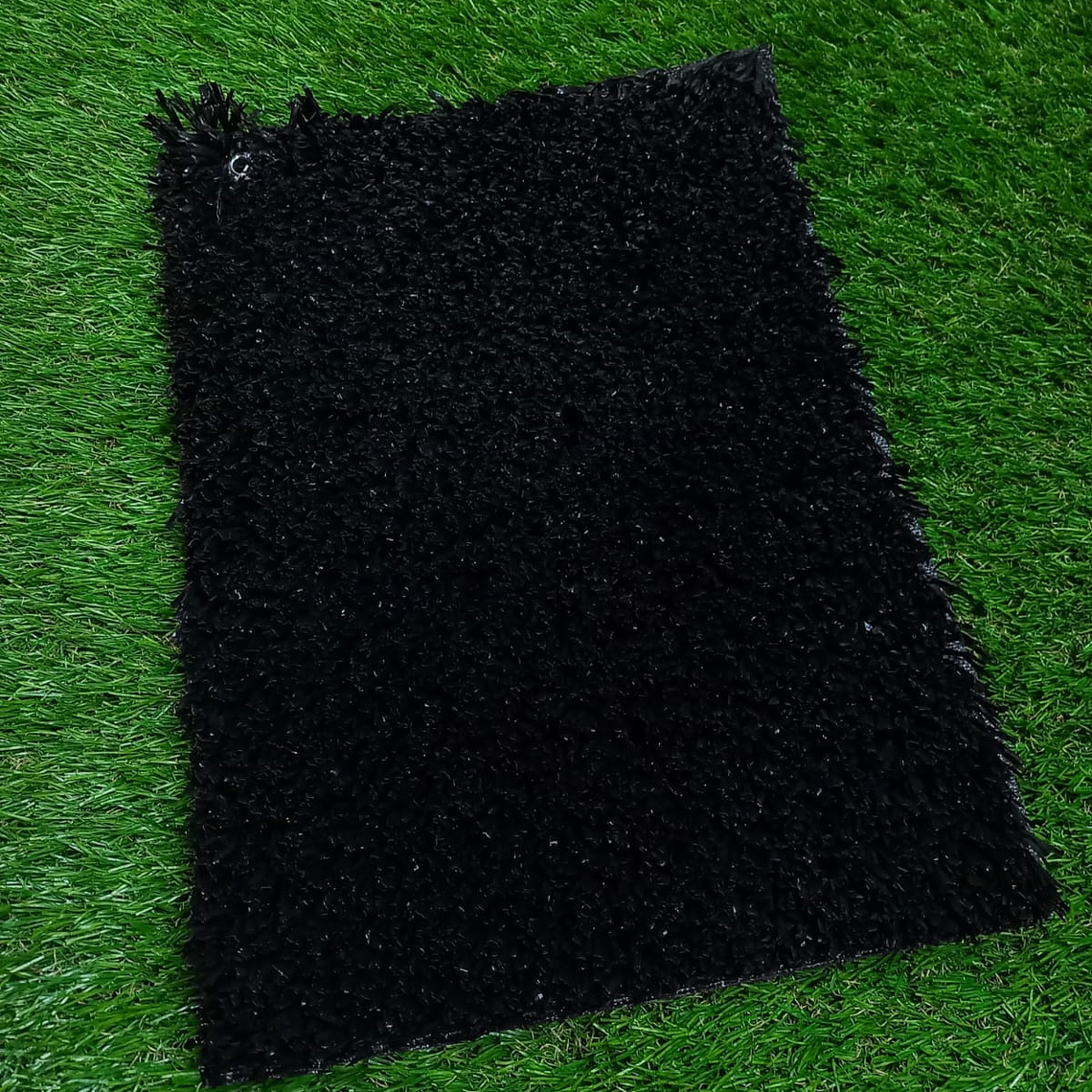 Pasto sintético Playground Black - precio por m2 1