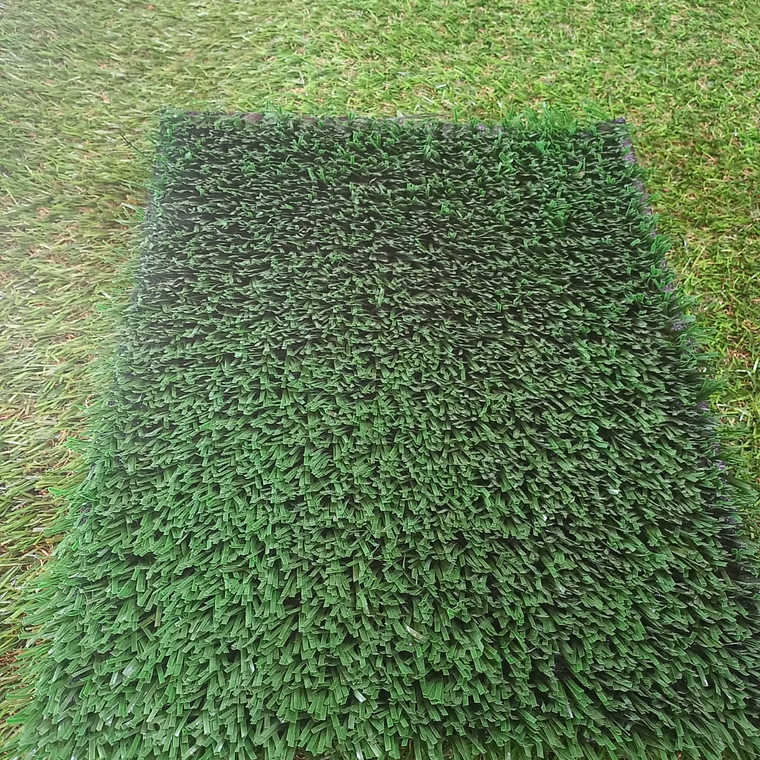 Pasto sintético Multisport verde - precio por m2 2