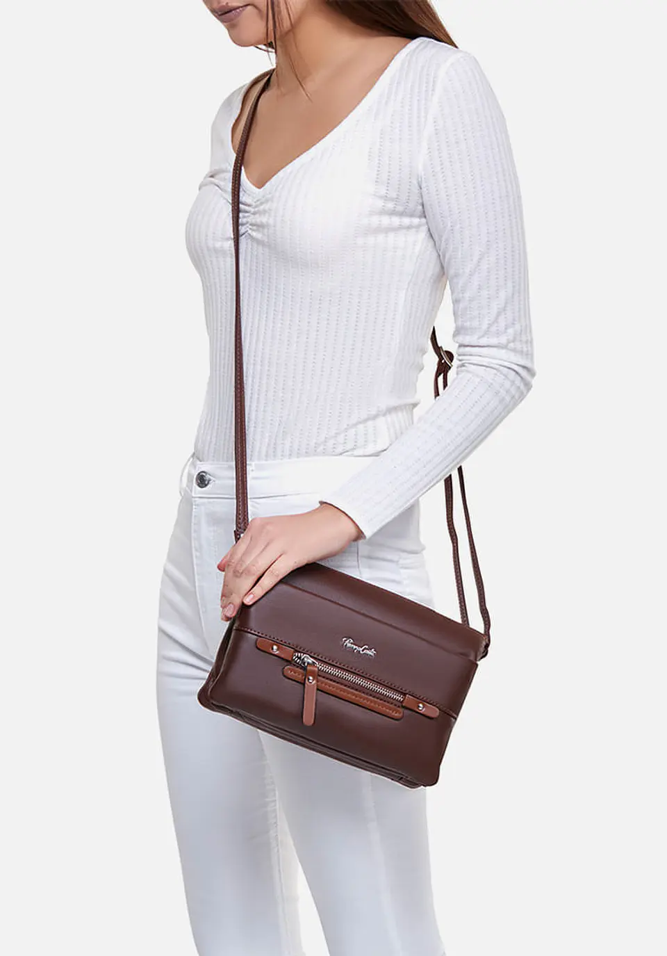 Morral De Cuero Mustard Muse 45