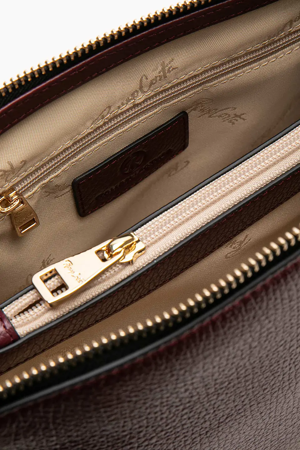 Cartera Cuero Versatil Loop 13