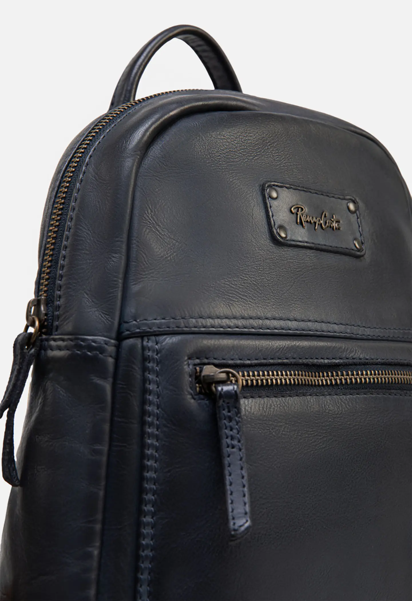 Mochila Adventure Backpack 8
