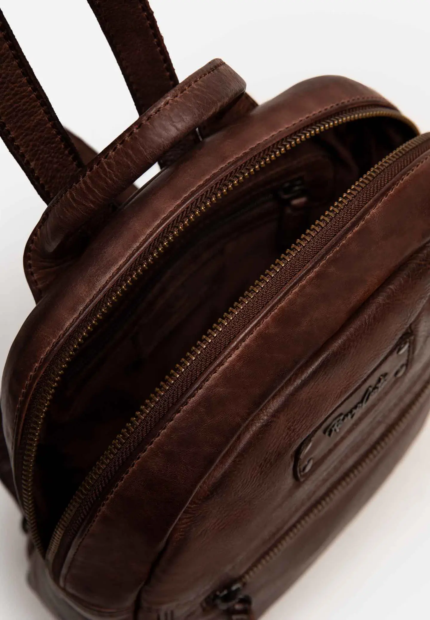 Mochila Adventure Backpack 24