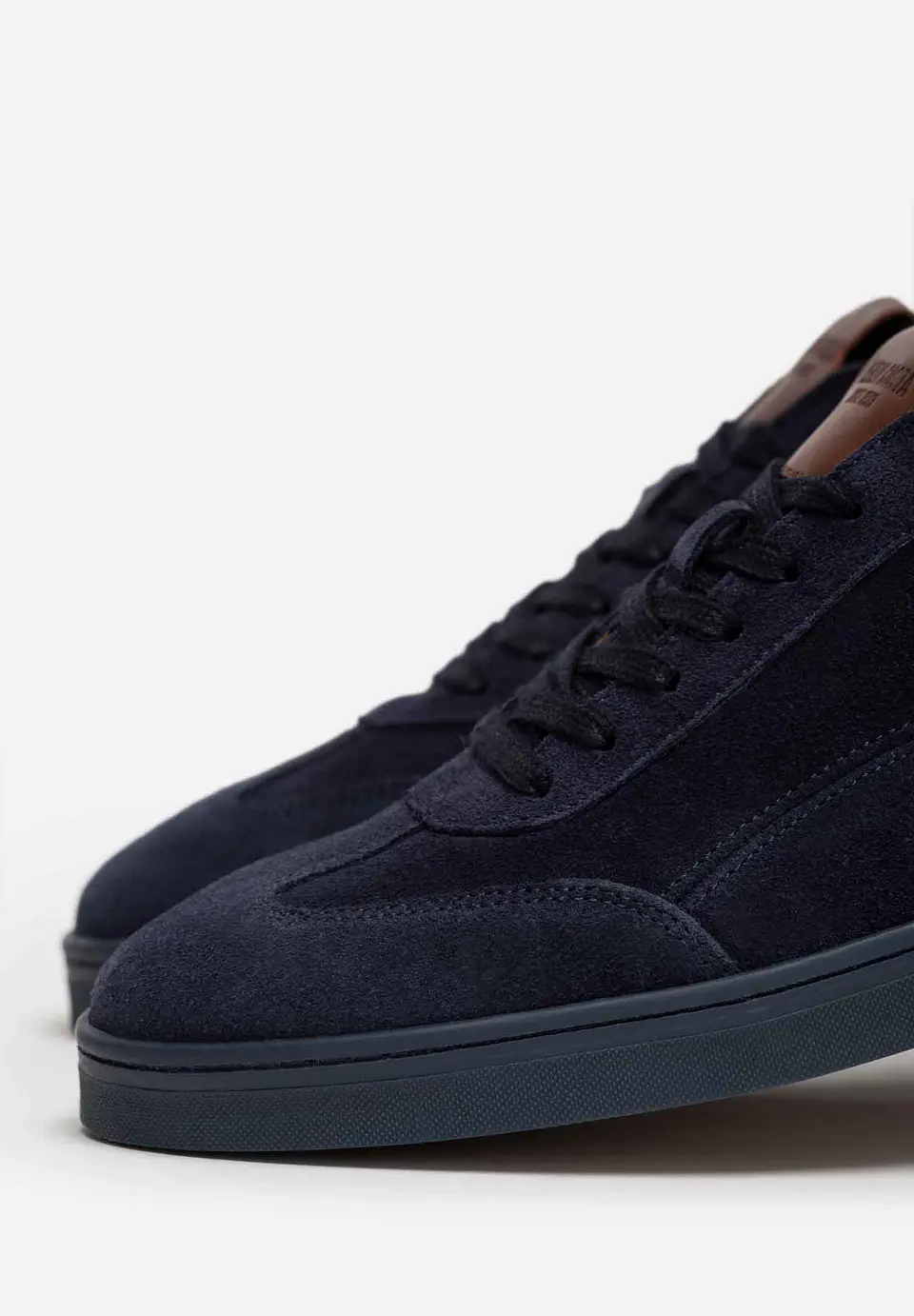 Sneakers Metro Suede 105