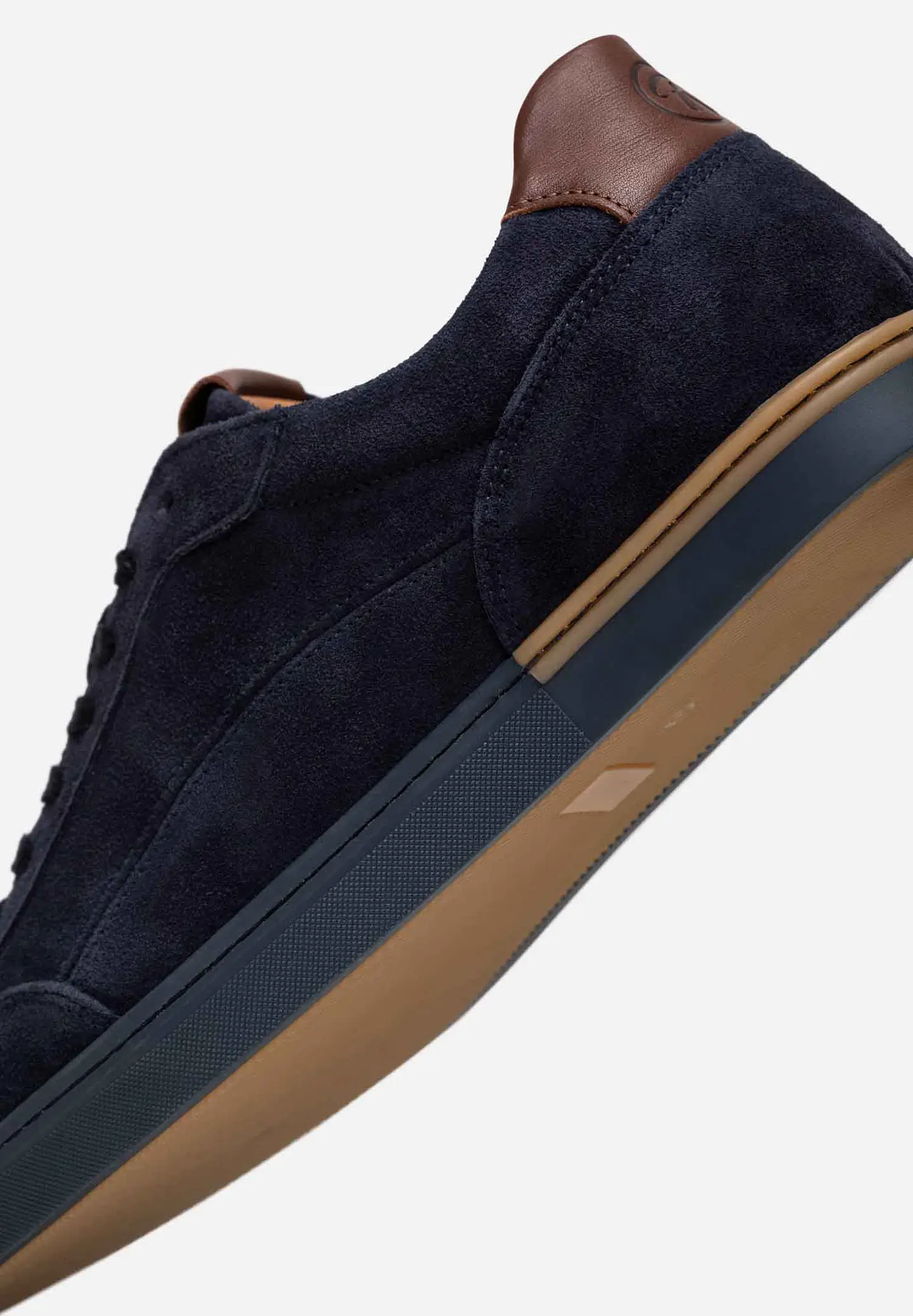 Sneakers Metro Suede 110