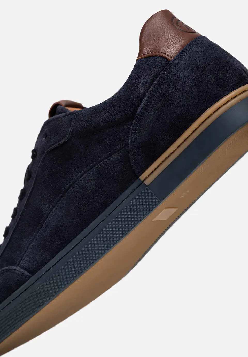 Sneakers Metro Suede 140