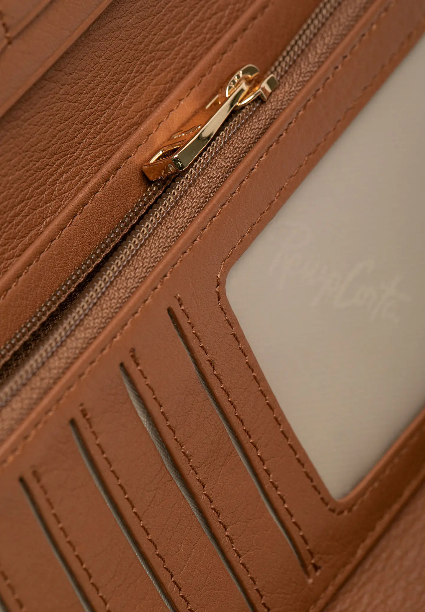 Billetera Cuero Soft Touch 9