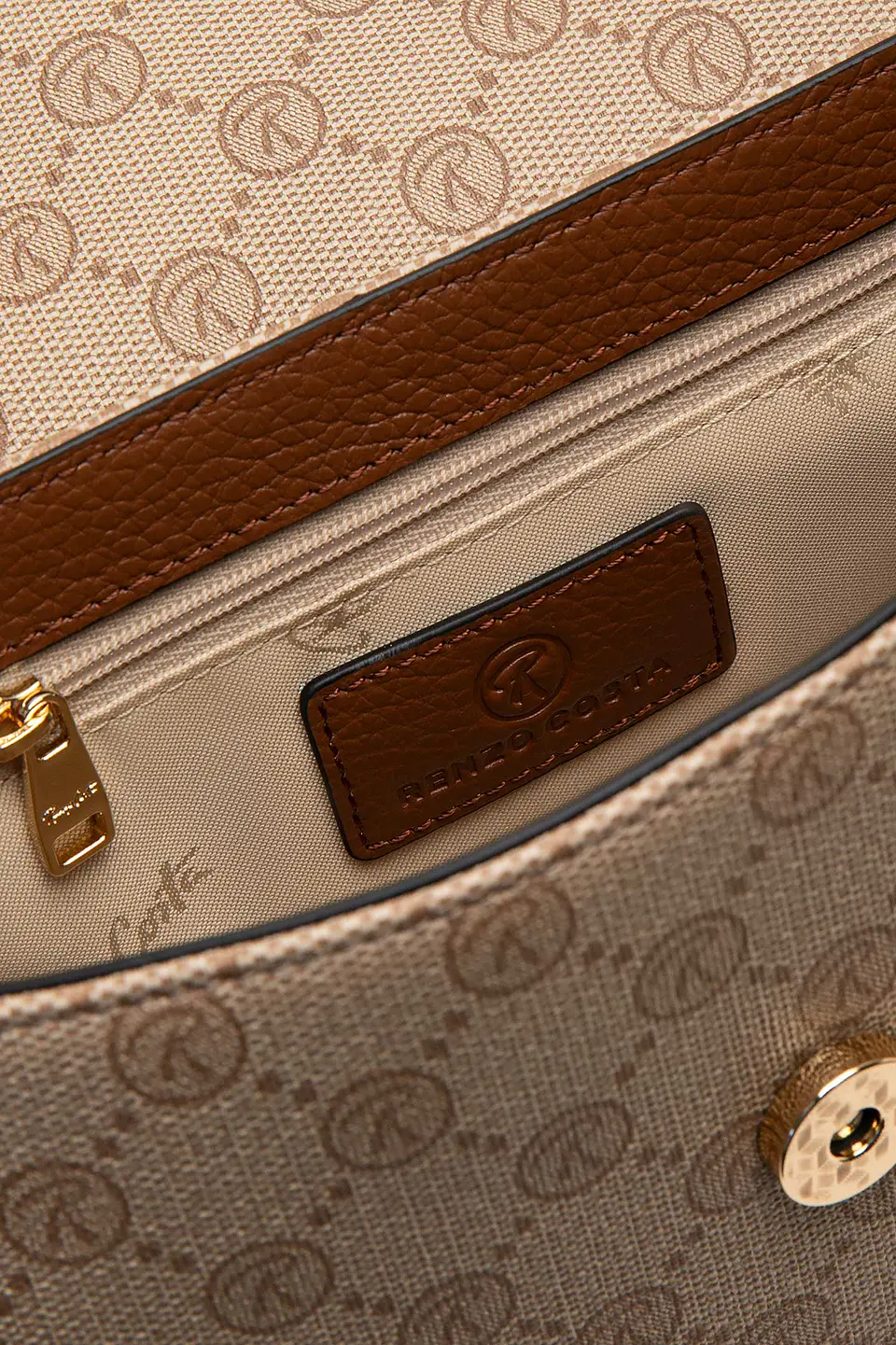 Cartera Monogram Siena Baguette 12
