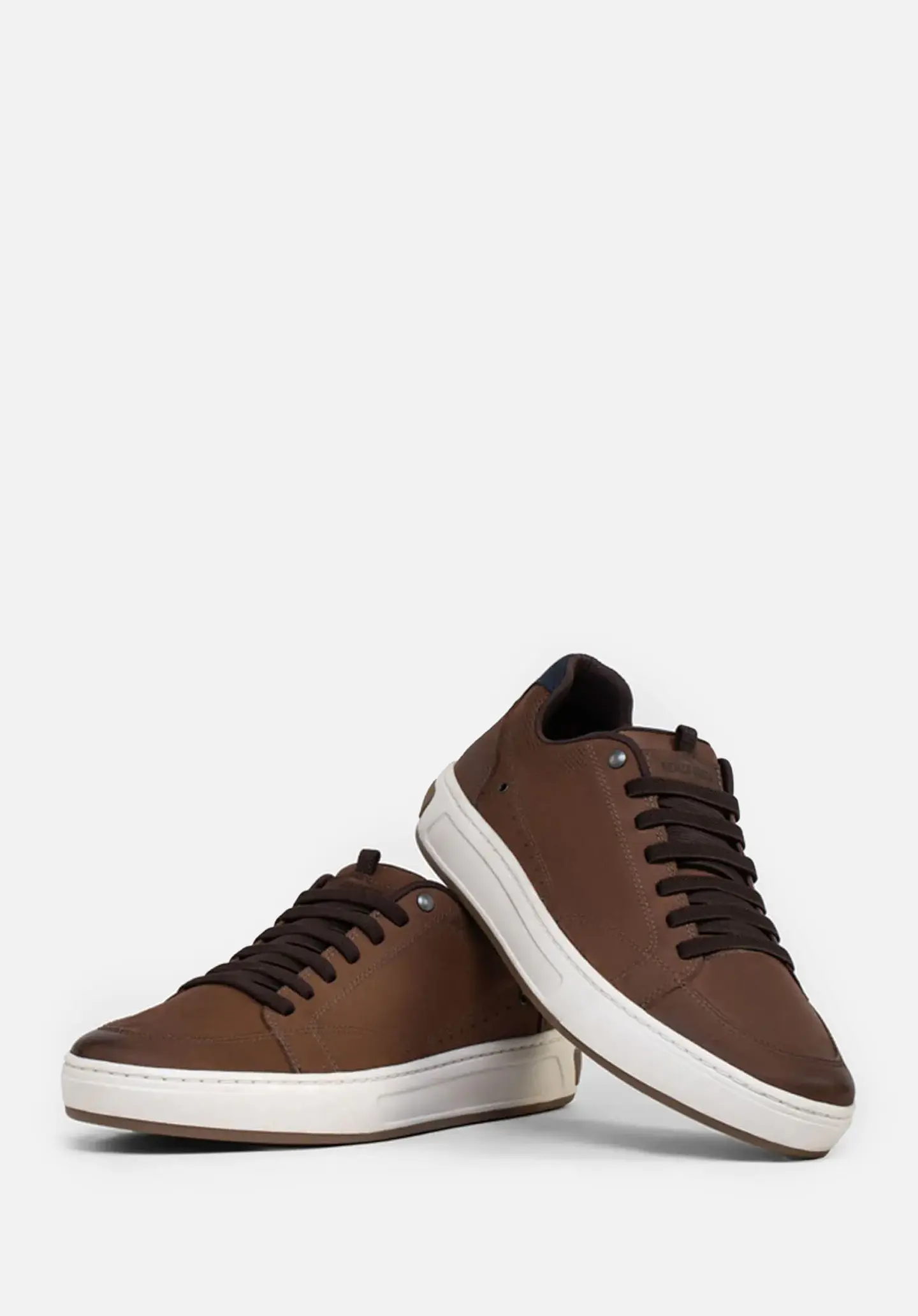 Sneakers Timeless 24
