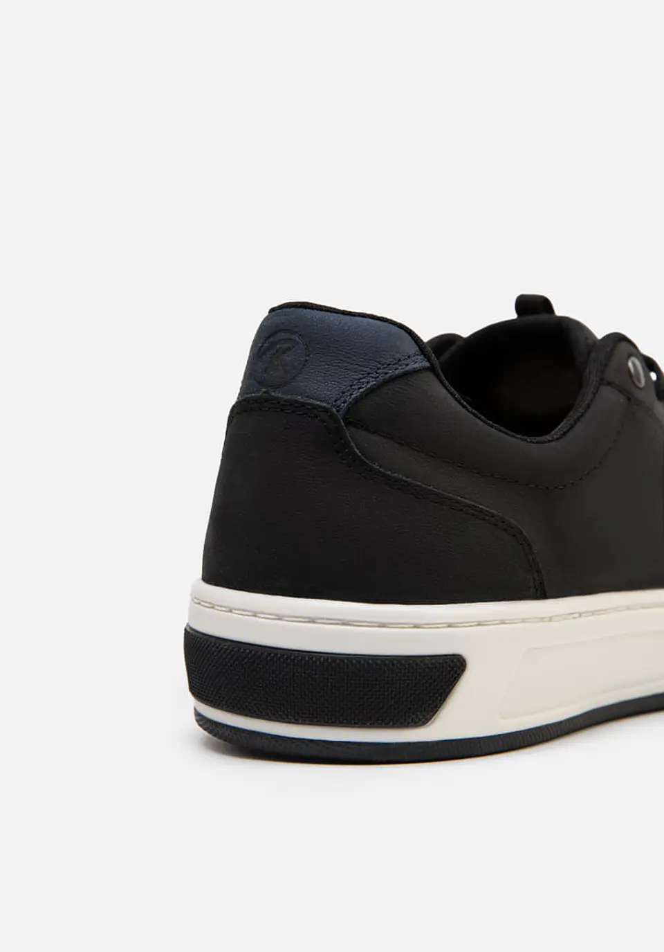 Sneakers Timeless 34
