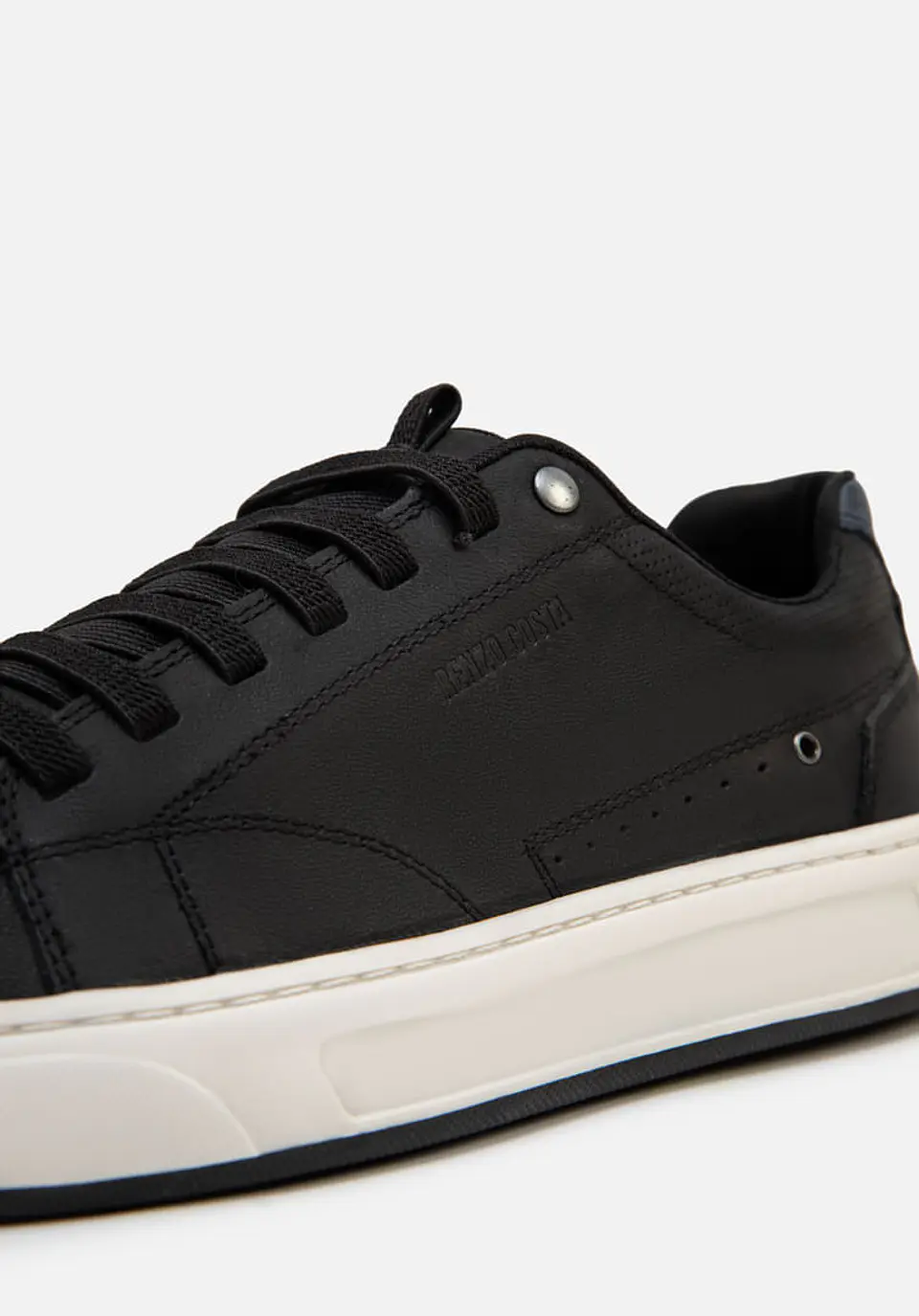Sneakers Timeless 41