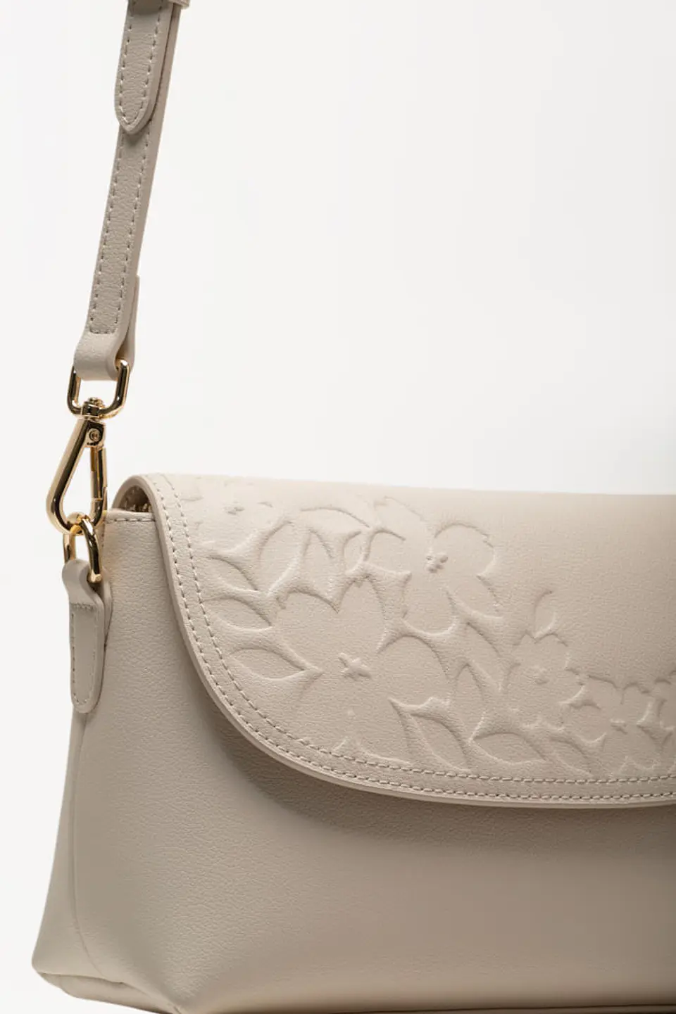 Morral Cuero Petalia 10