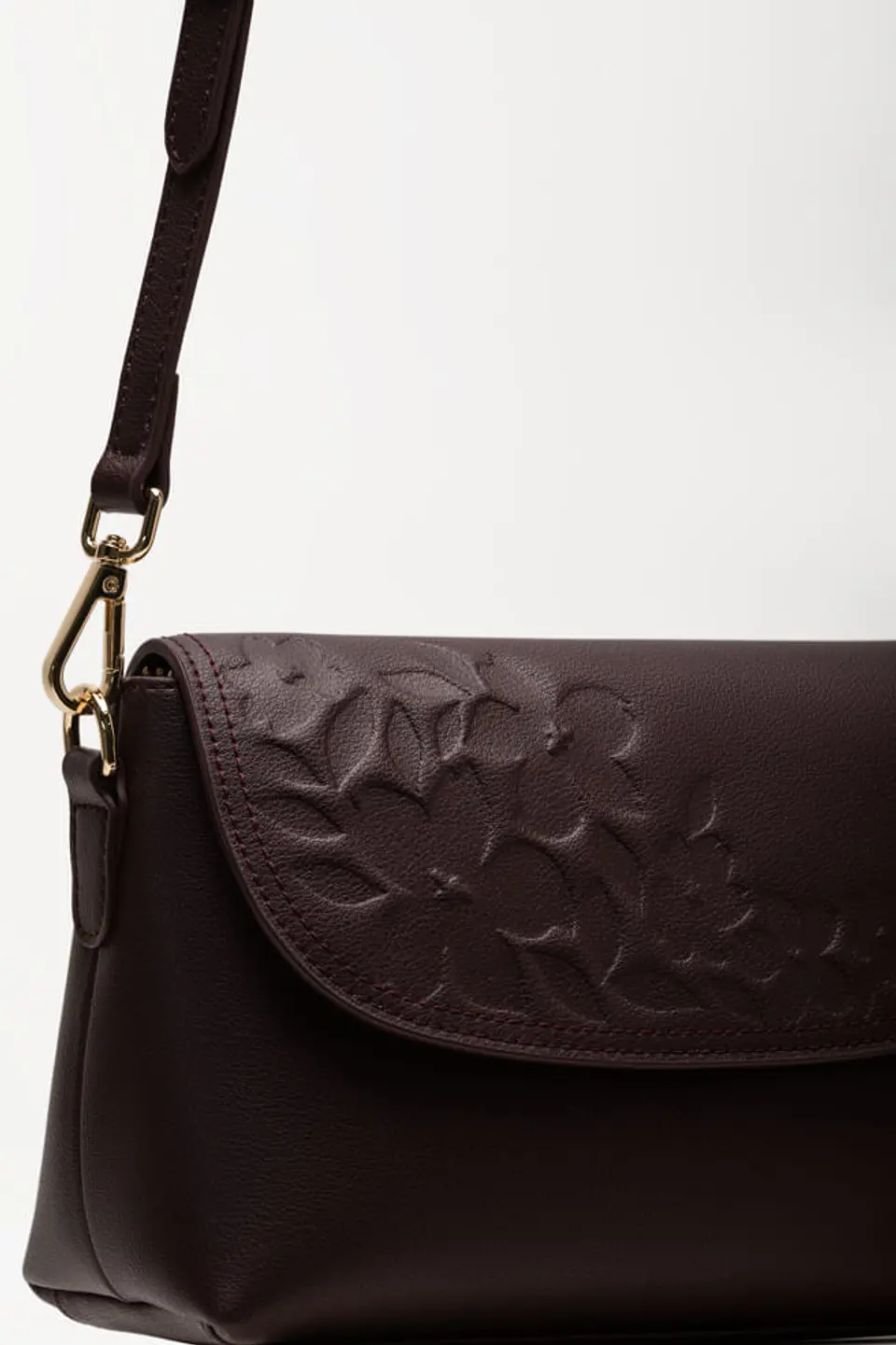 Morral Cuero Petalia 28