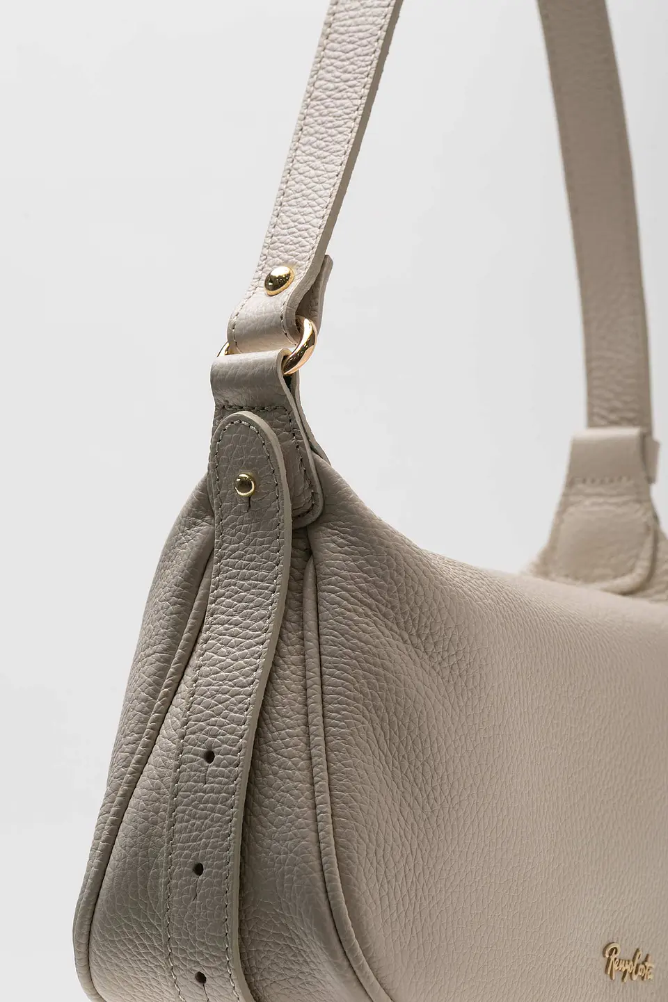Cartera Cuero Cadence 18