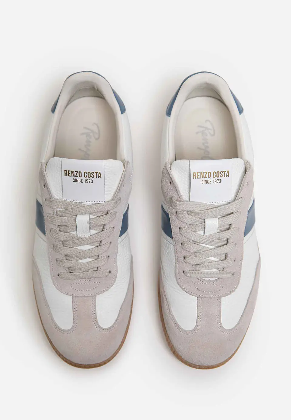 Sneakers Axis 3