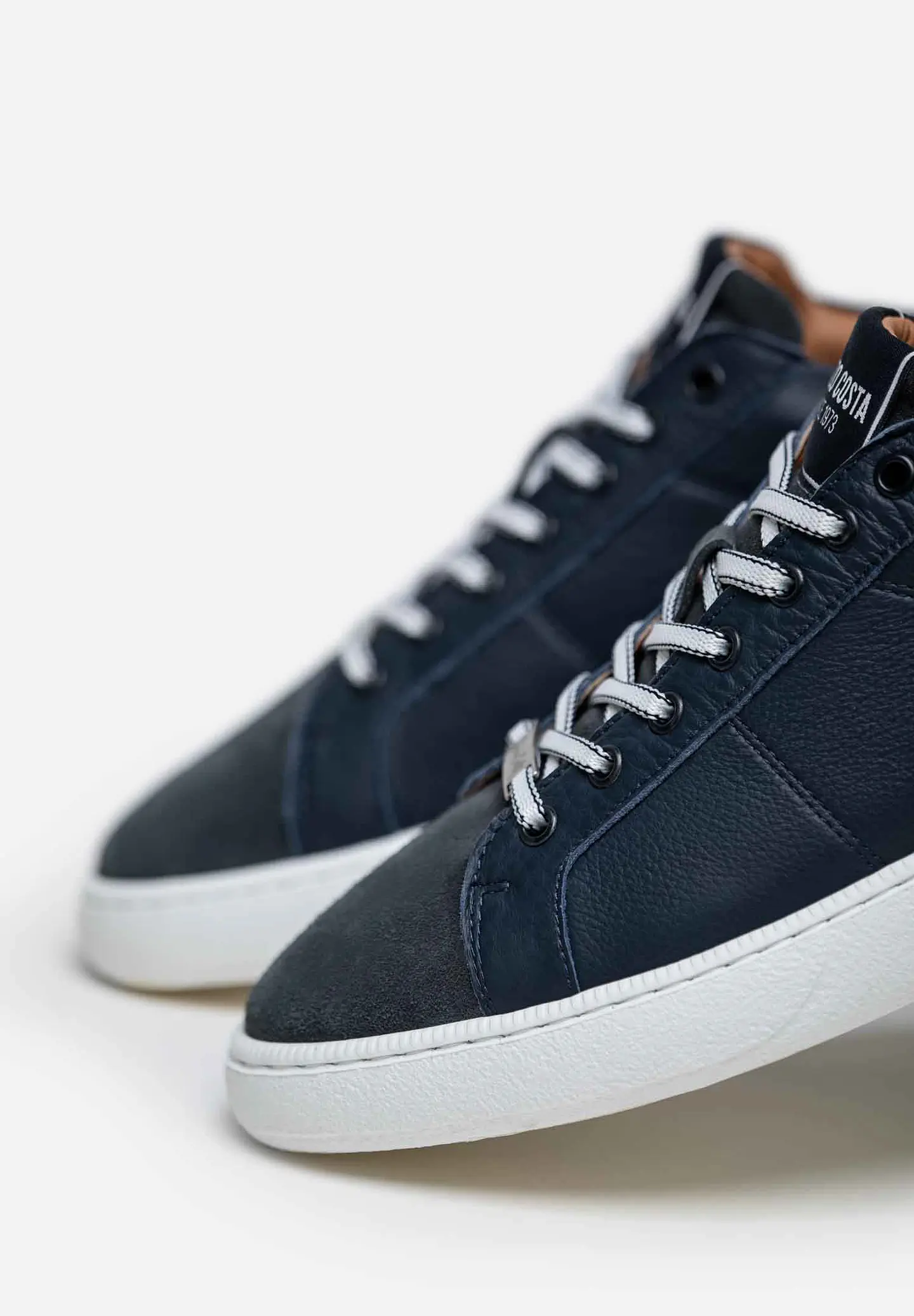Sneakers Urban Classic 9