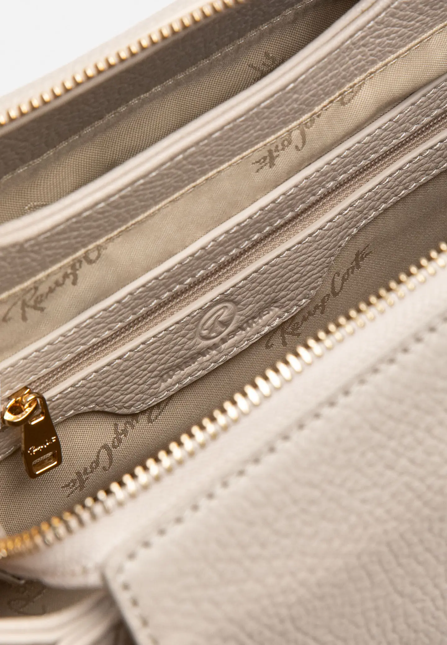 Cartera Cuero Nova Strap 17