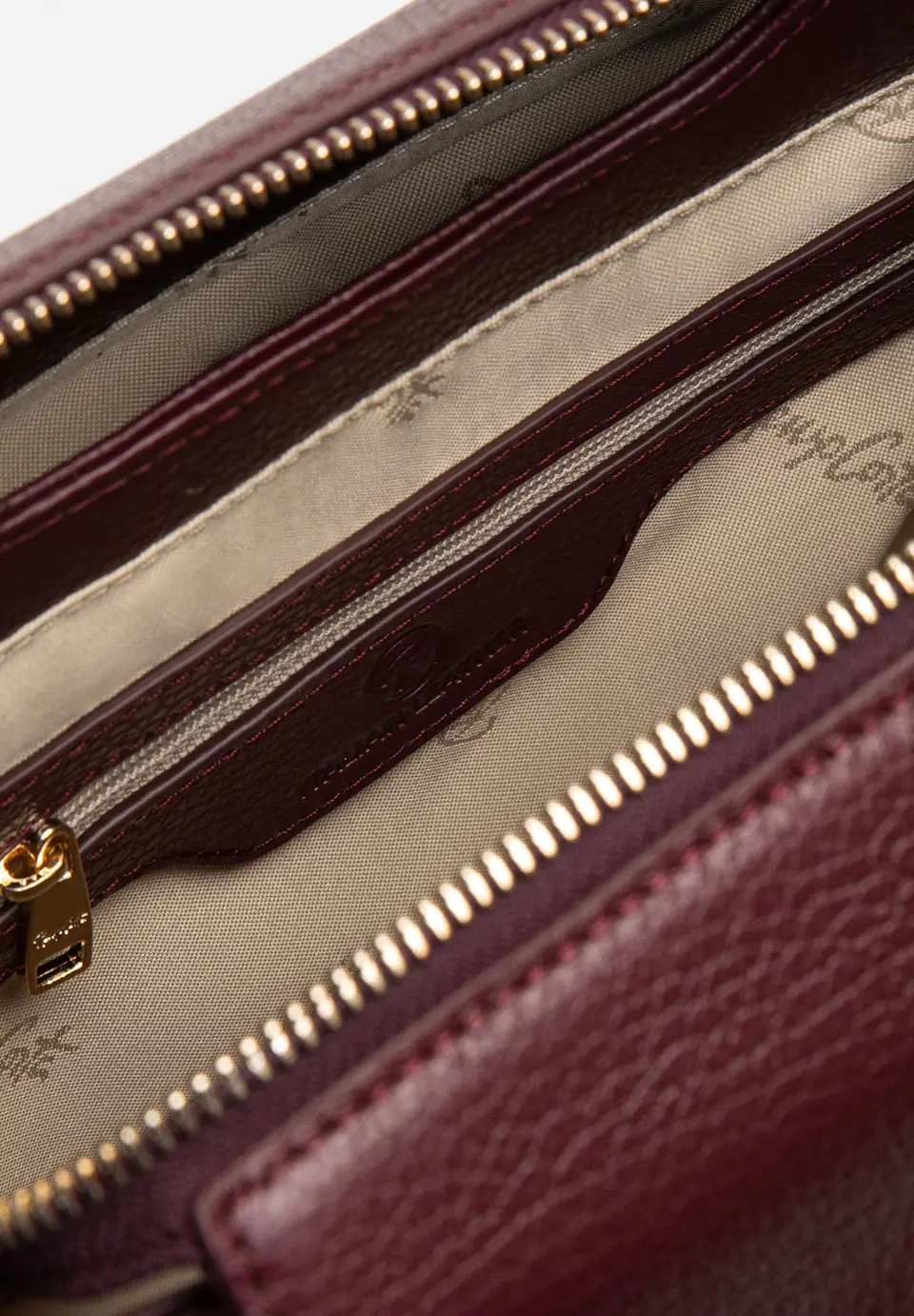 Cartera Cuero Nova Strap 19
