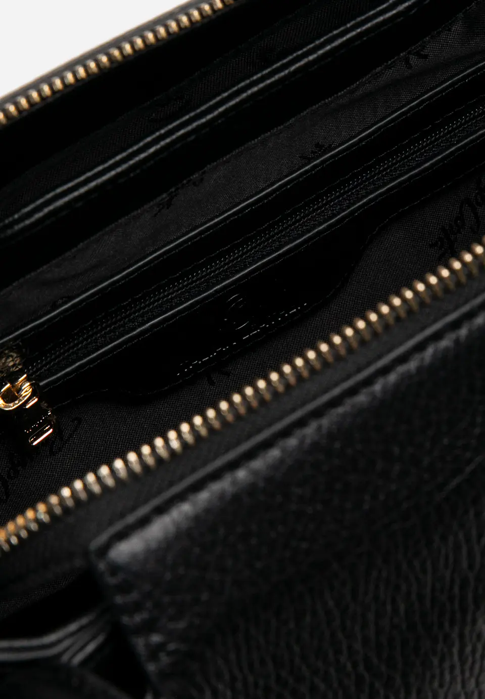 Cartera Cuero Nova Strap 43