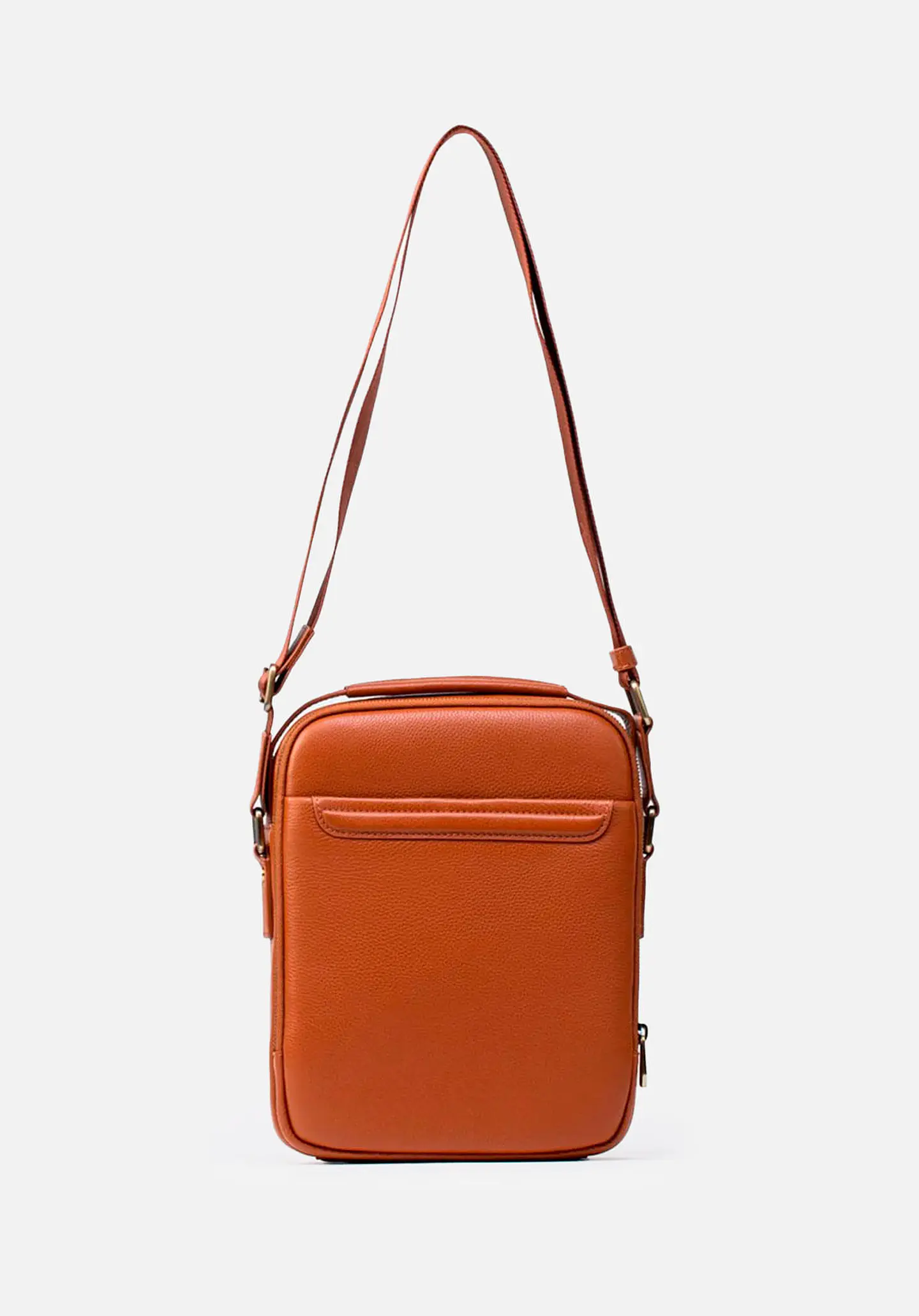 Morral Mediano En Cuero Grabado 2