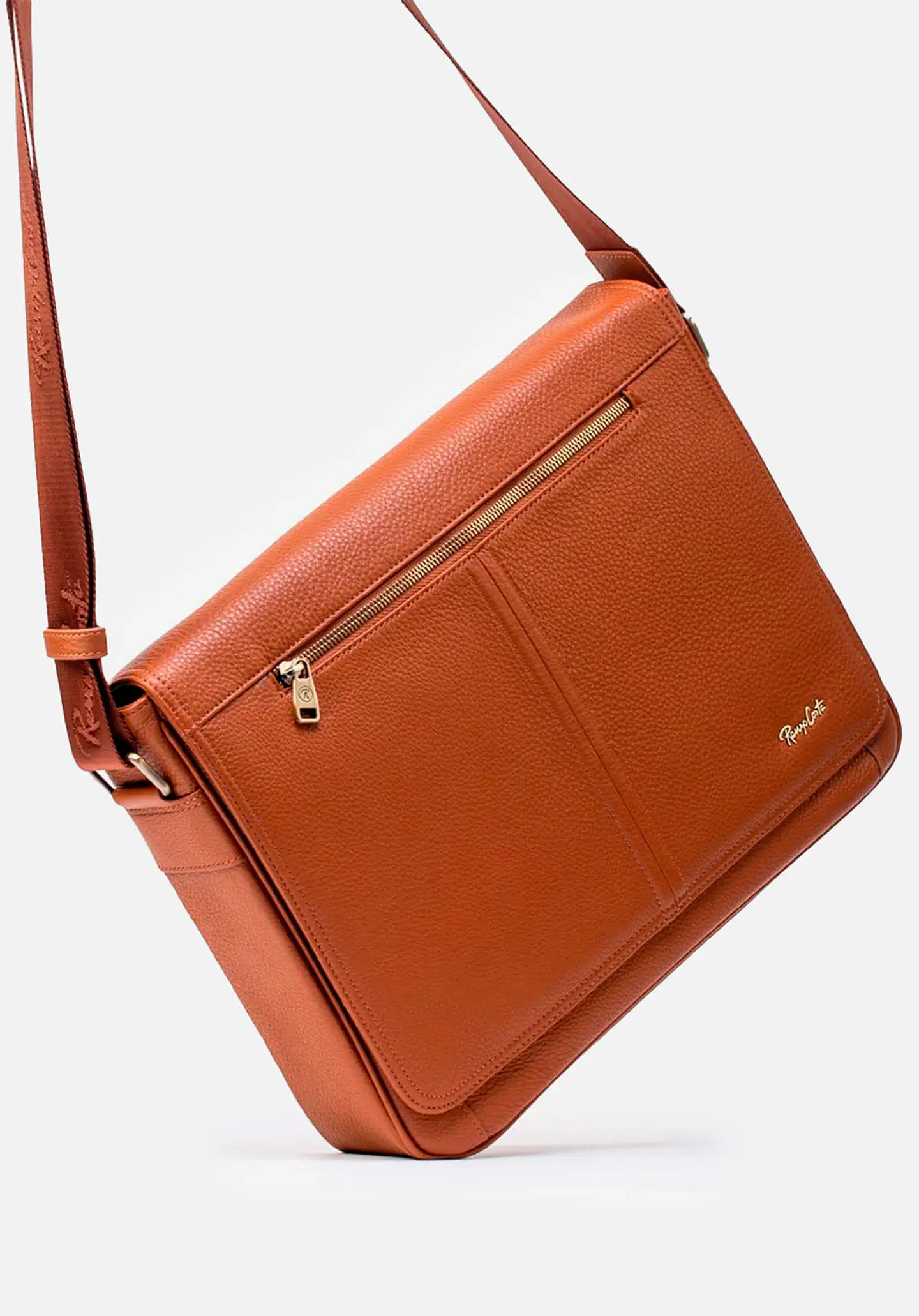 Morral Grande En Cuero Grabado 11