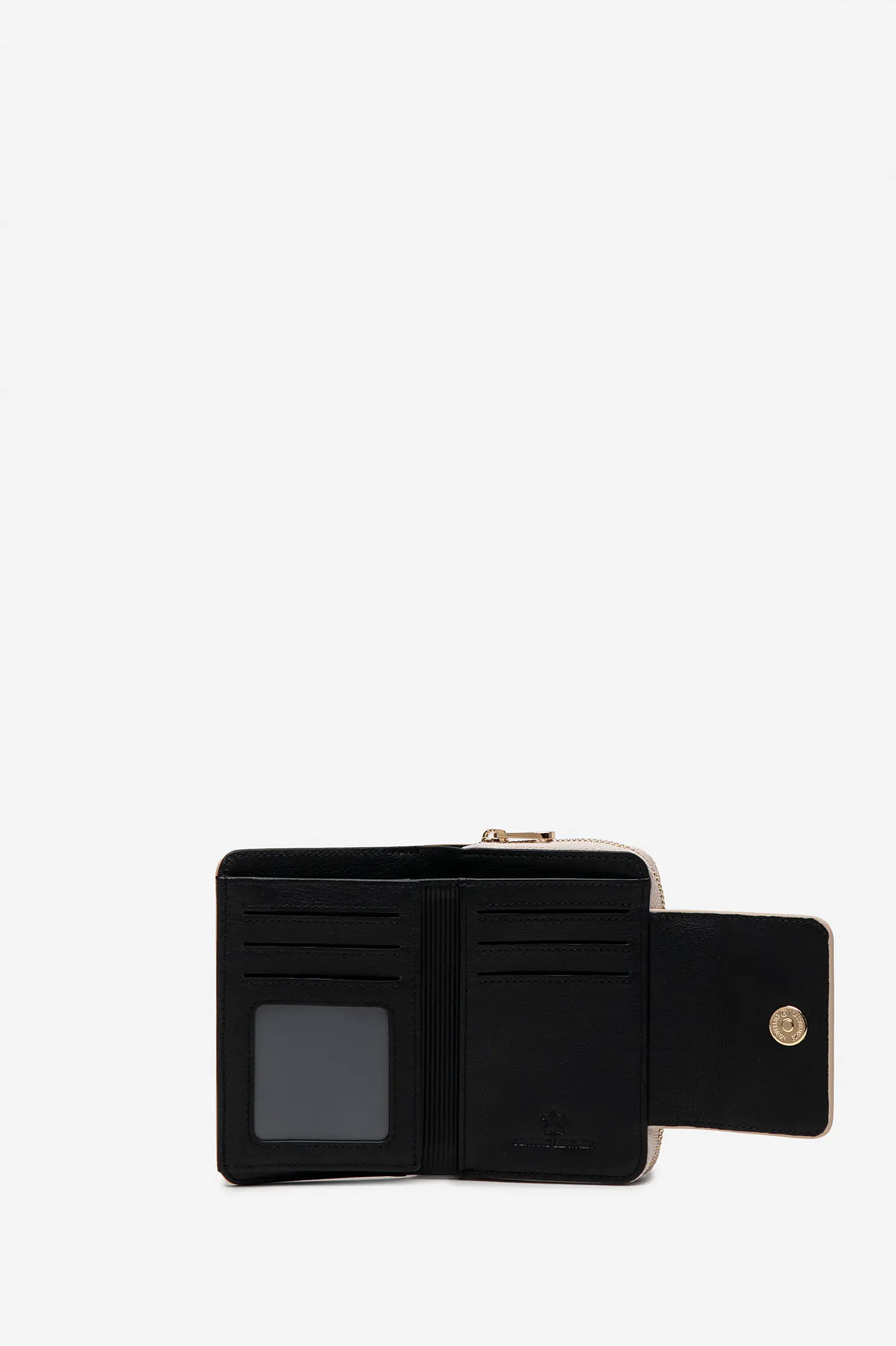 Billetera Cuero Zip Pocket 6