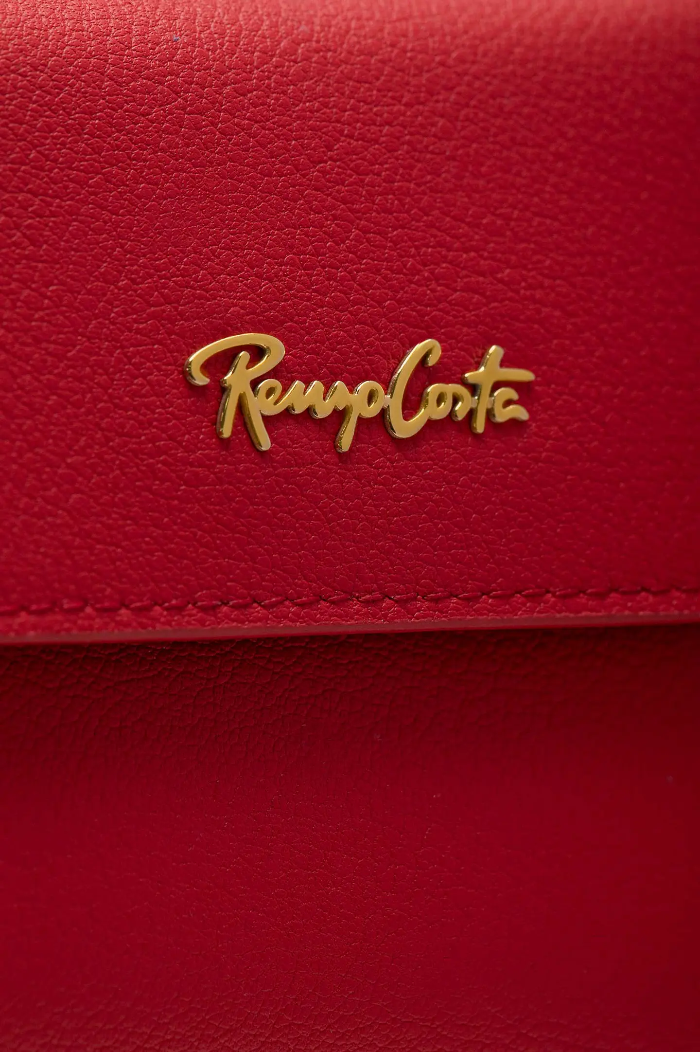 Billetera Cuero Zip Pocket 16