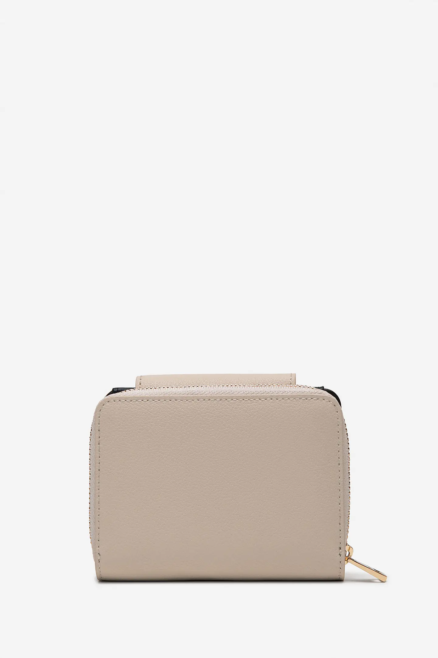 Billetera Cuero Zip Pocket 26