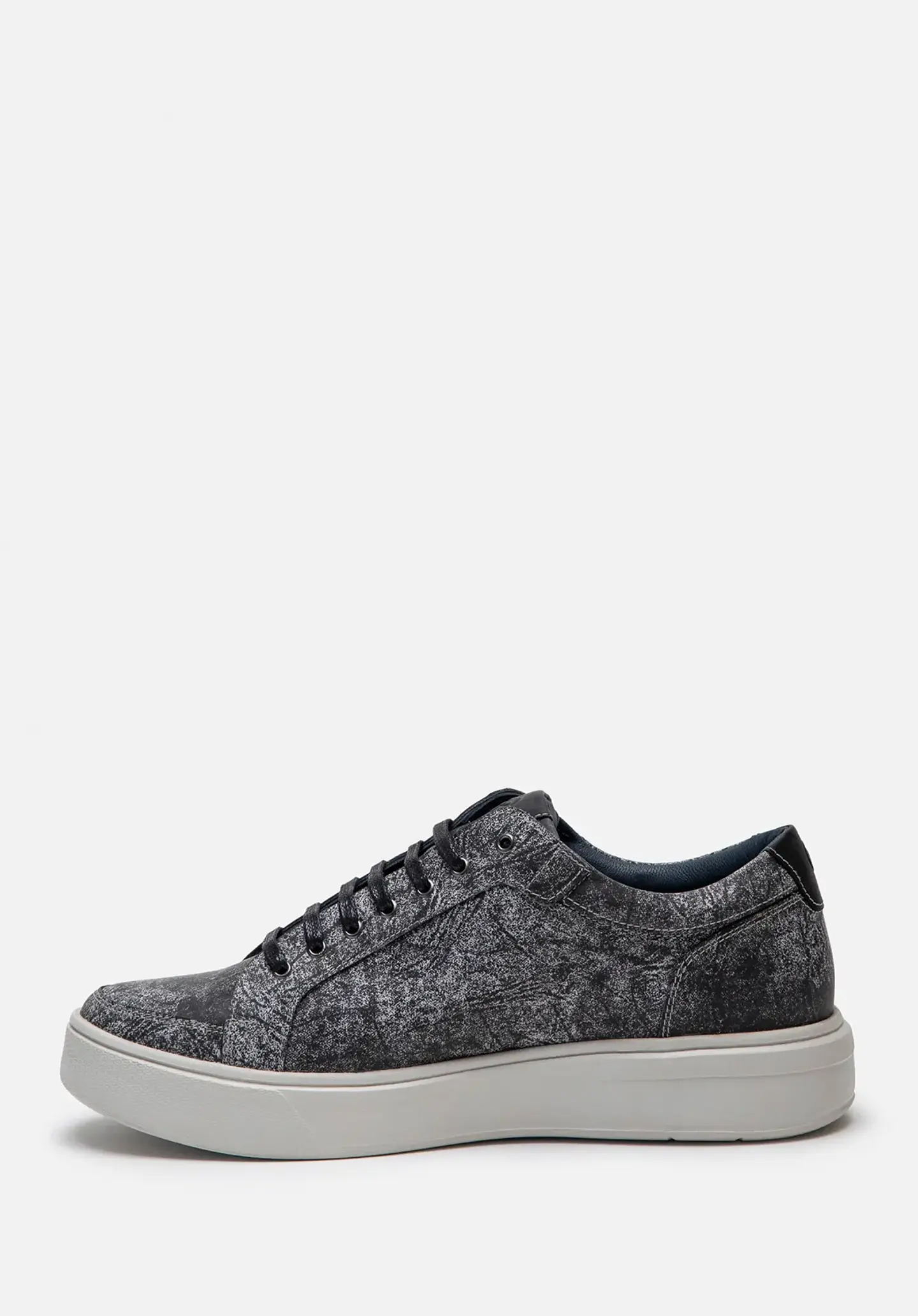 Sneakers Cuero Nebula 14