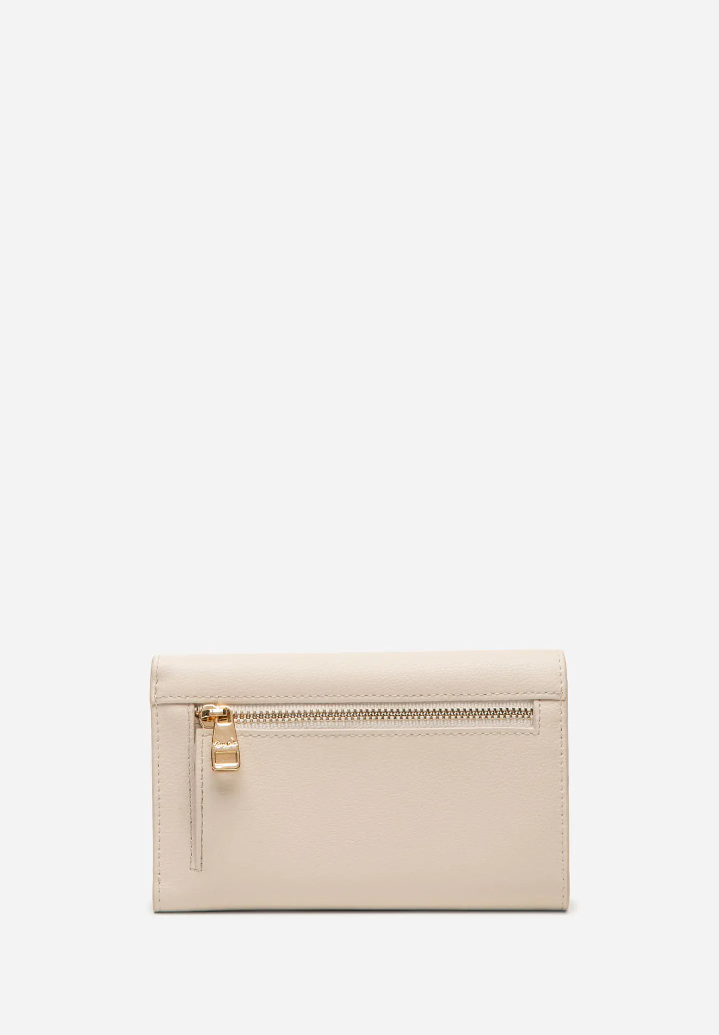 Billetera Cuero Petalia Midi 6