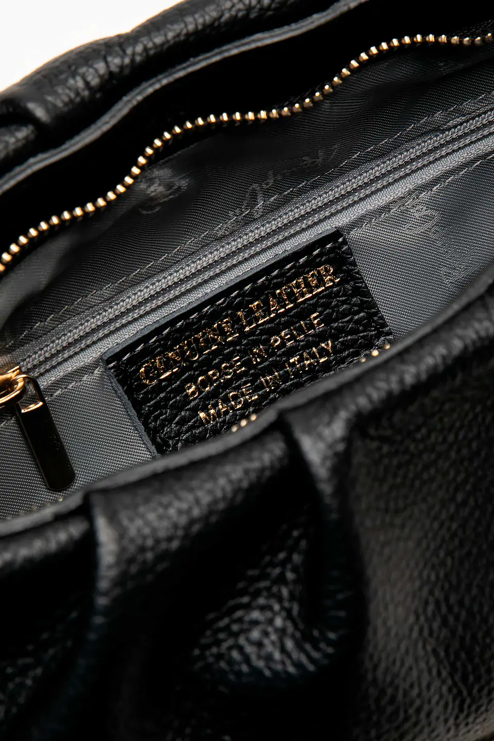 Cartera Cuero Soft Muse 28