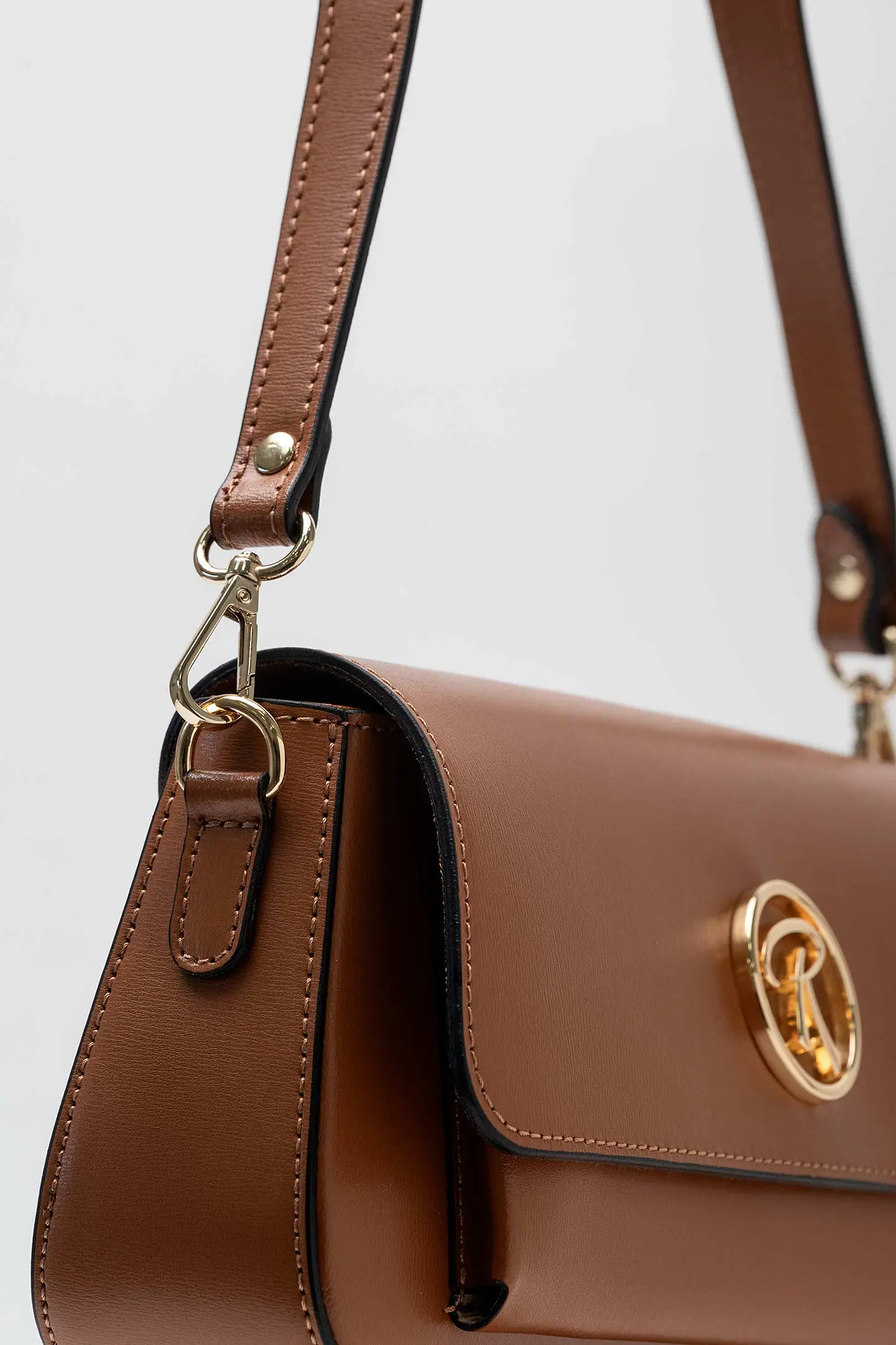 Cartera Cuero Riva 1