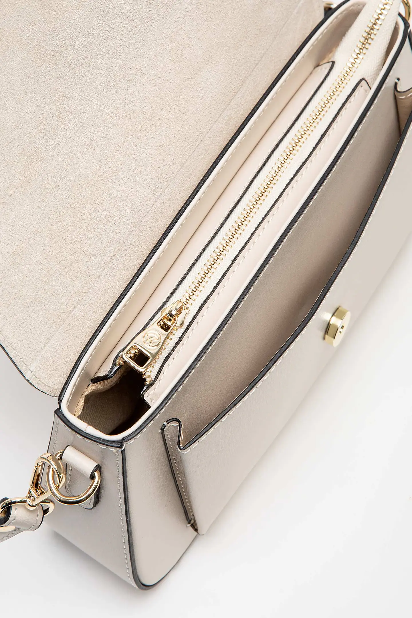 Cartera Cuero Riva 14