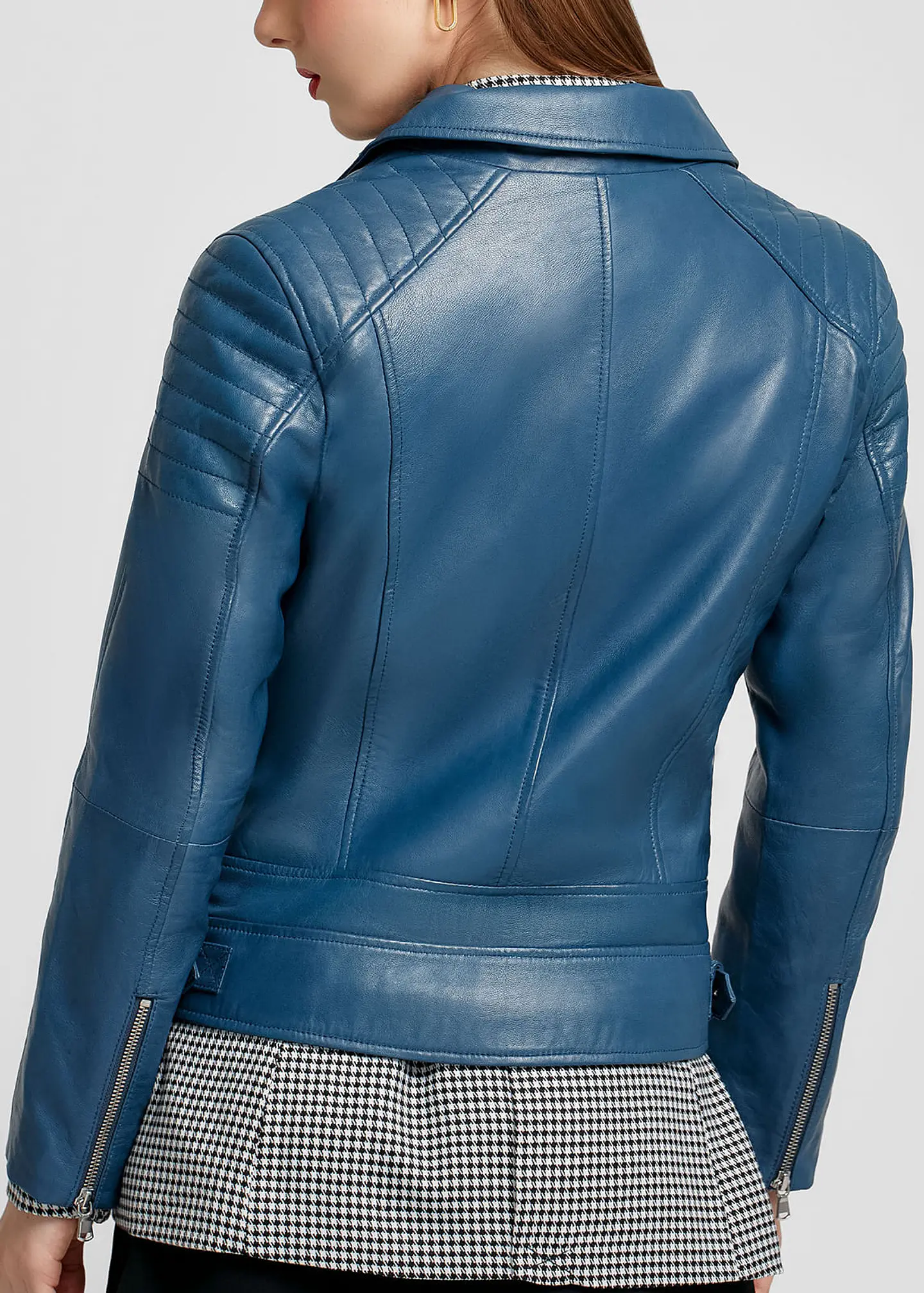 Casaca Estilo Biker En Cuero Color Entero 40
