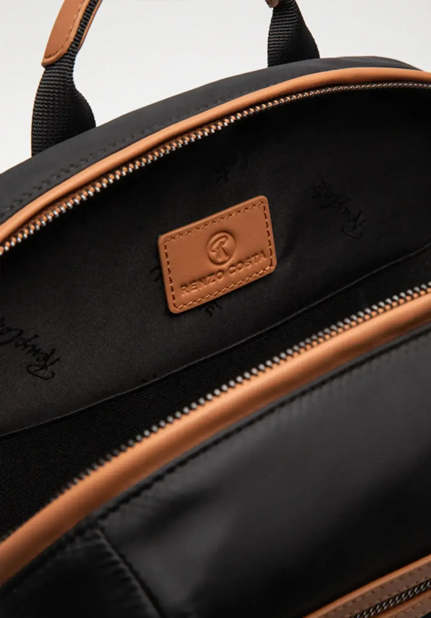 Mochila Urban Nylon 24