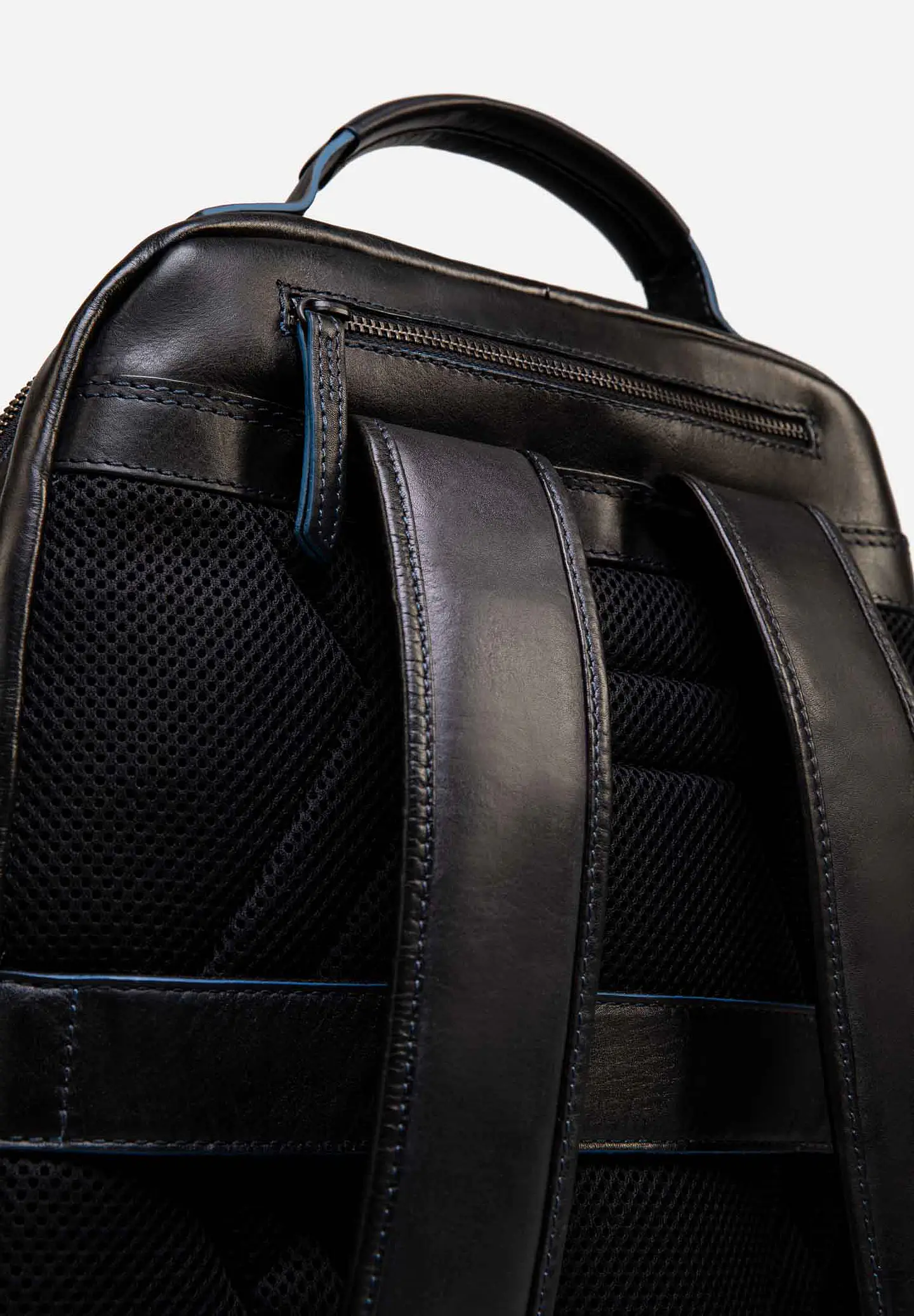 Mochila Leather Town 8