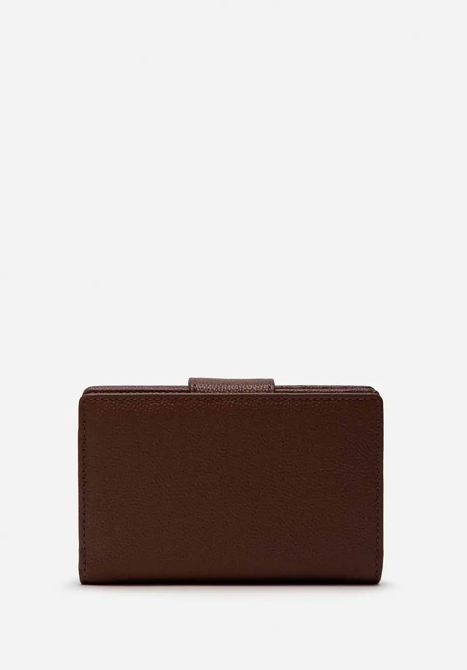 Billetera Cuero Grainy Essence Midi 10