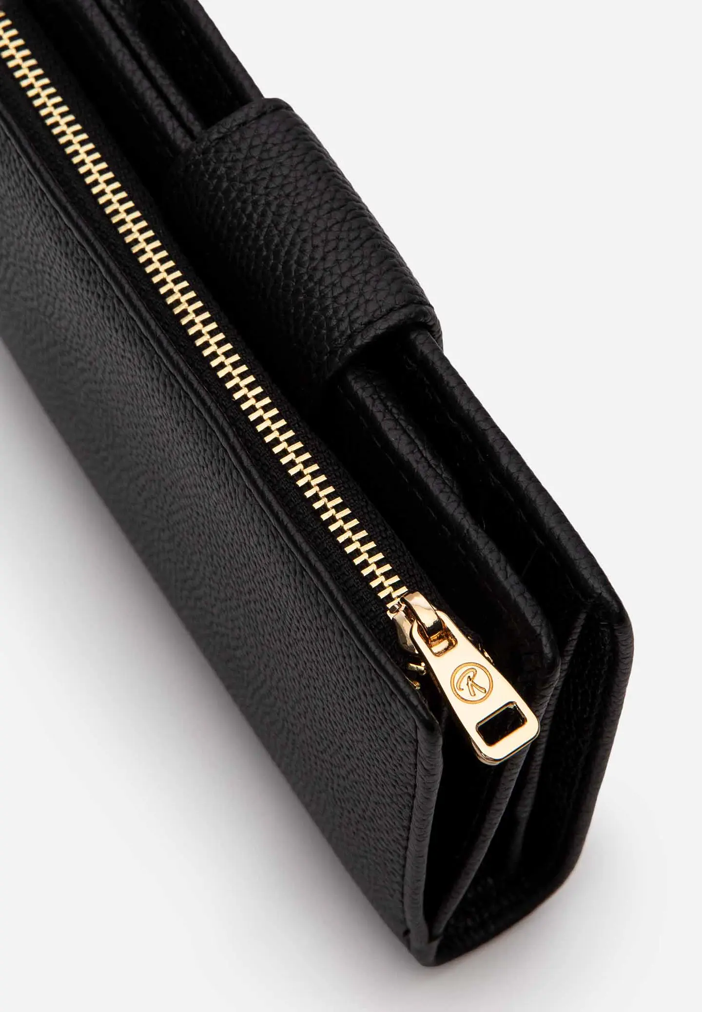 Billetera Cuero Grainy Essence Midi 20