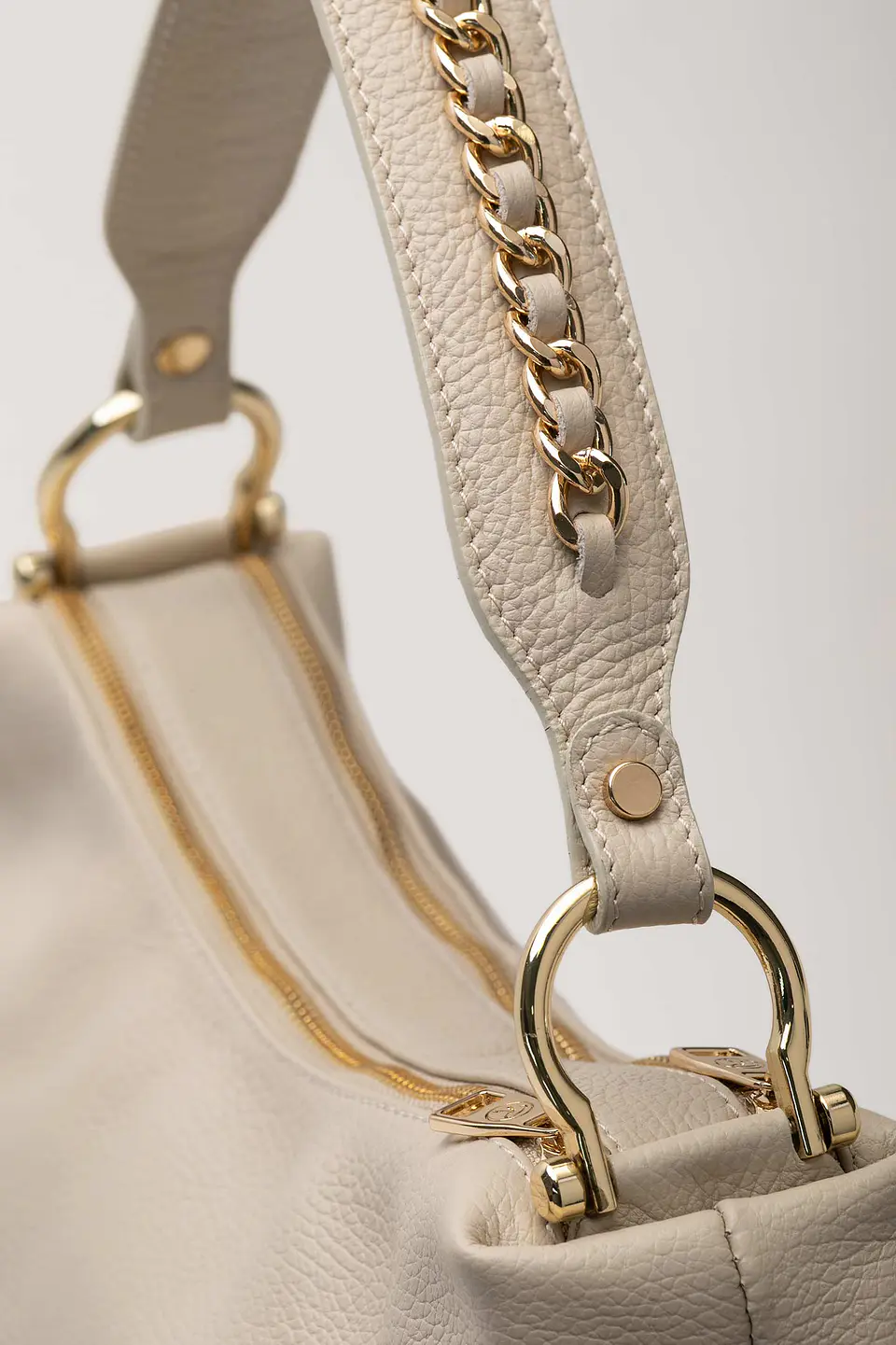 Cartera Cuero Nara 13