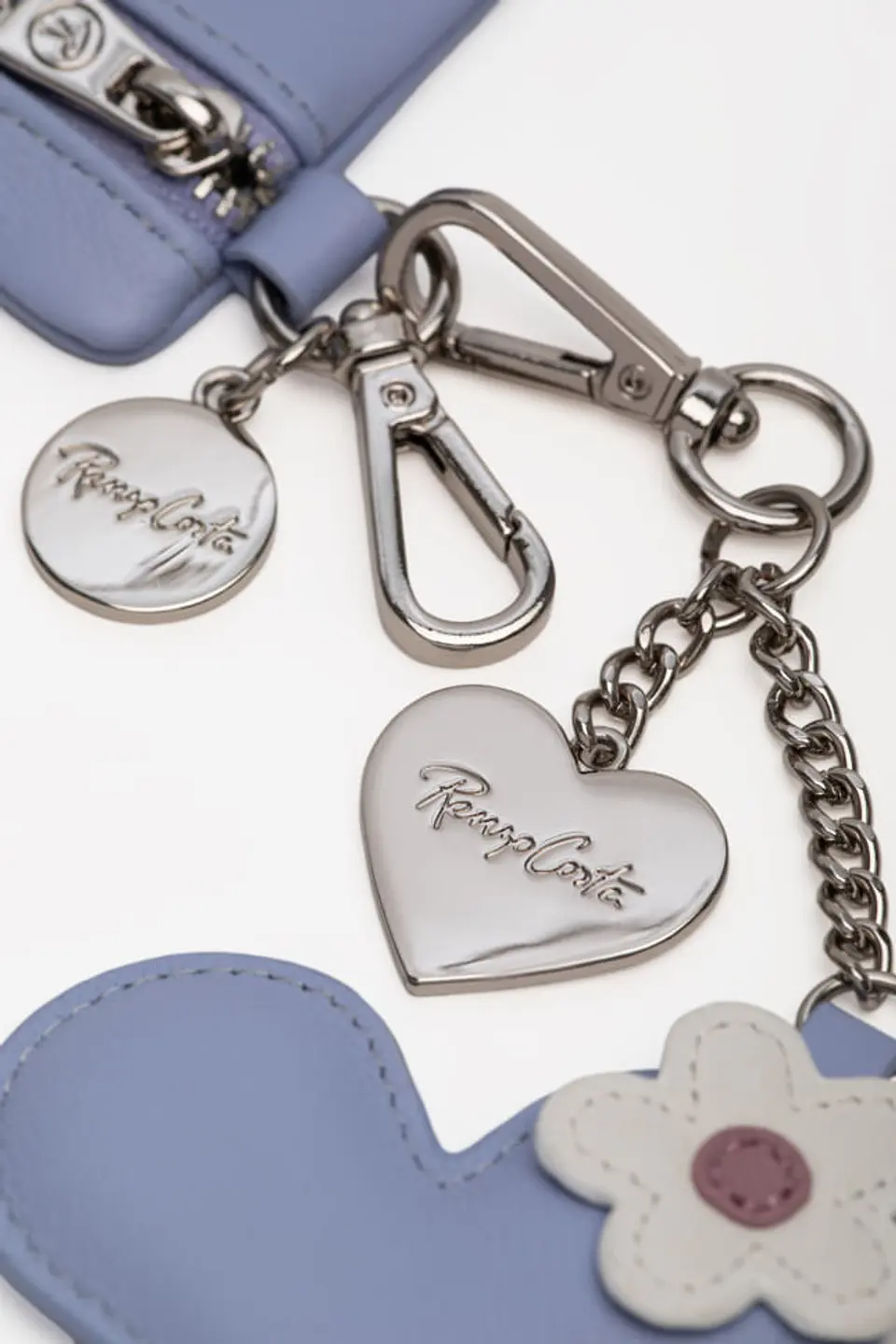 Charm Love Pocket 29