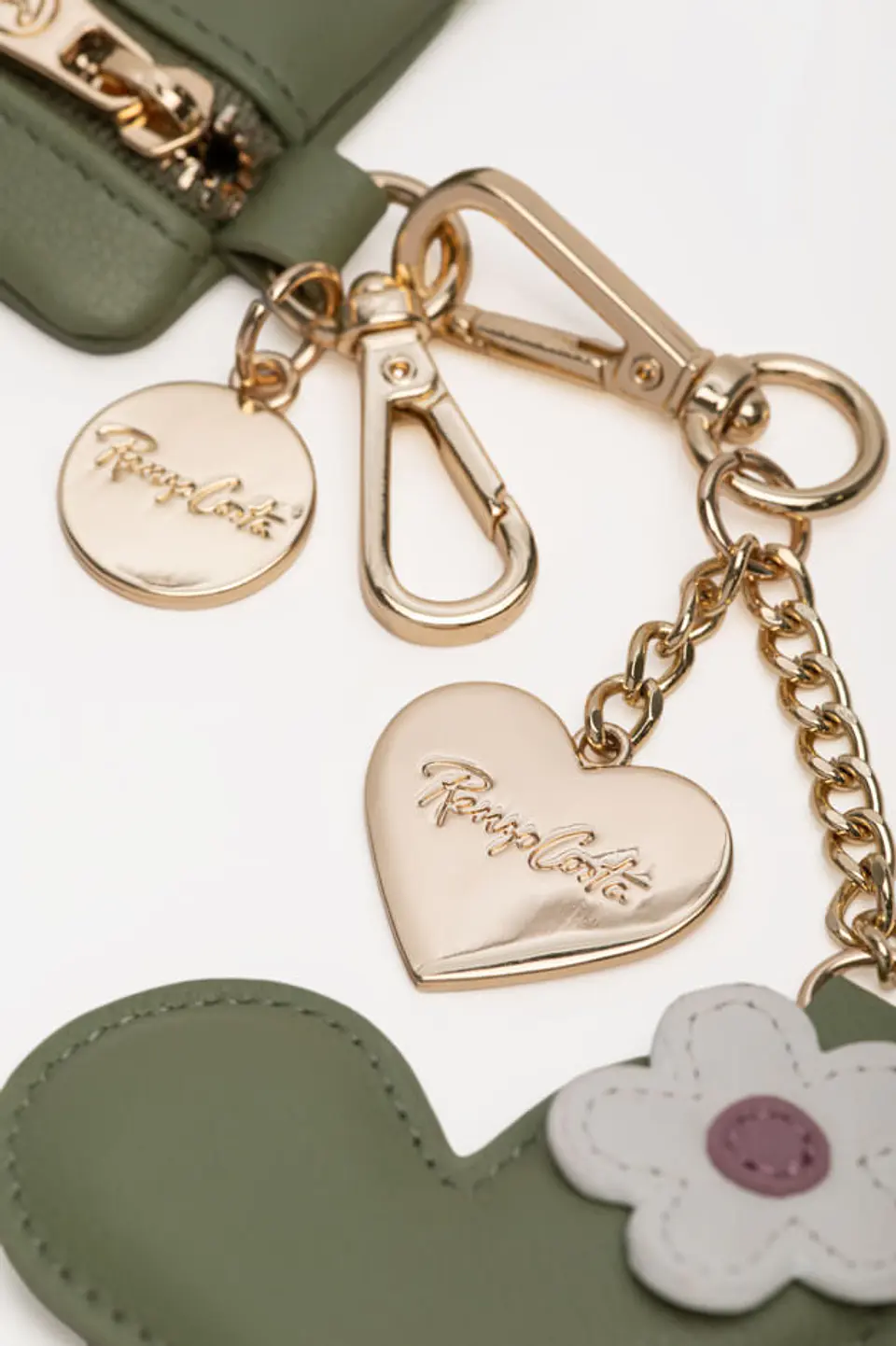 Charm Love Pocket 37
