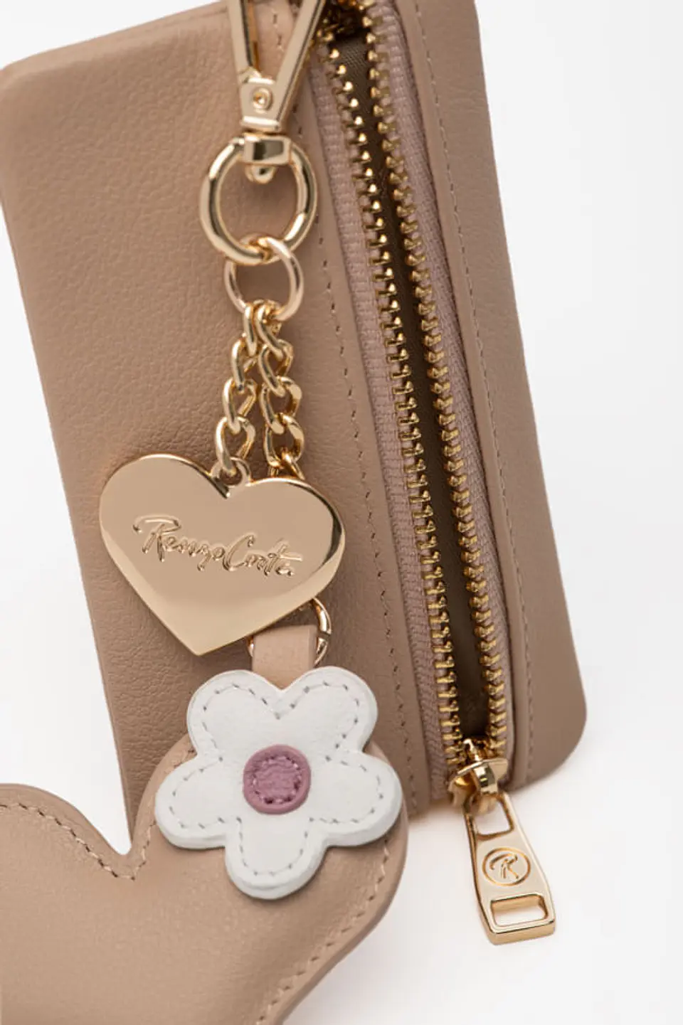 Charm Love Pocket 47