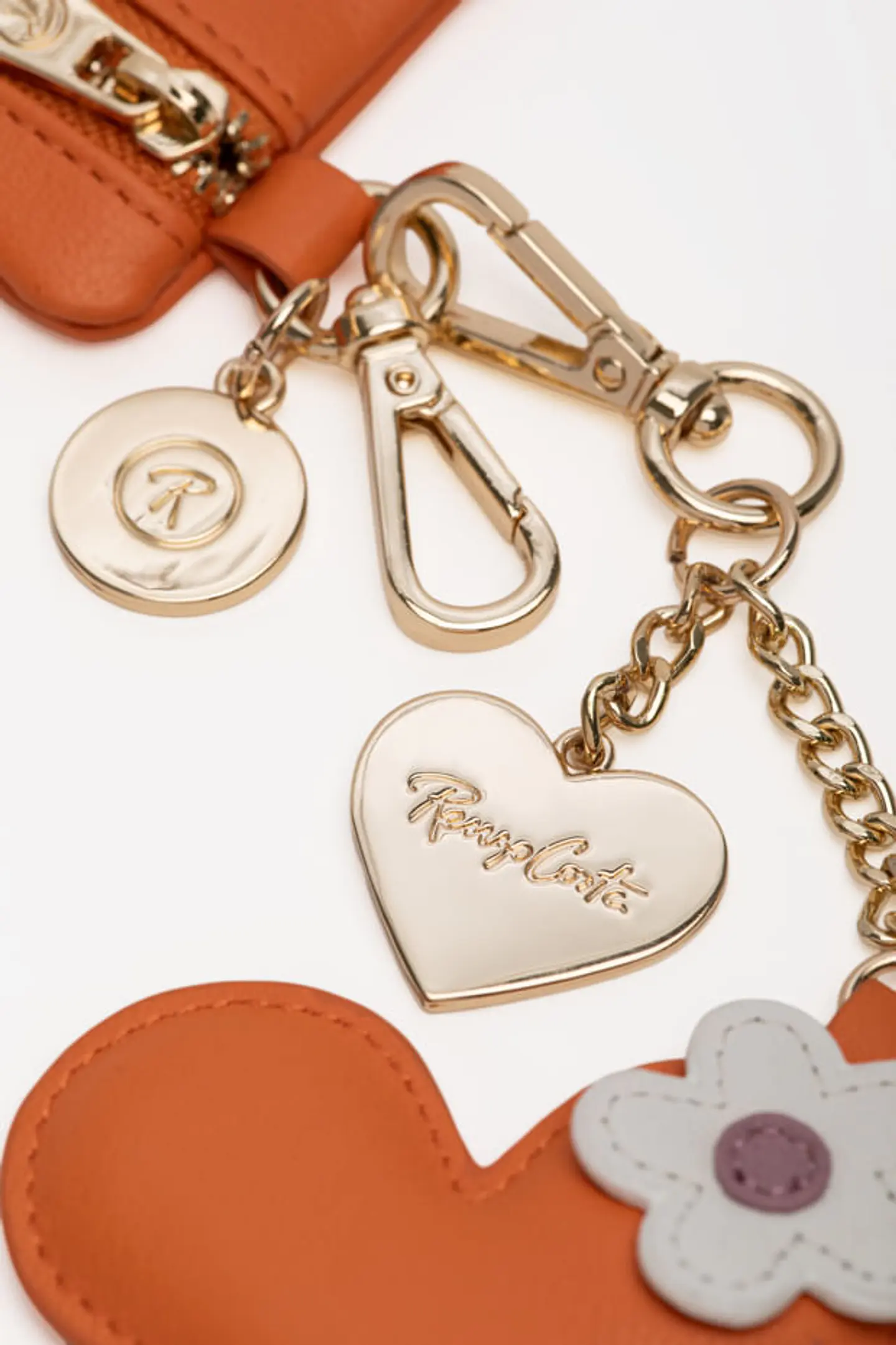Charm Love Pocket 55