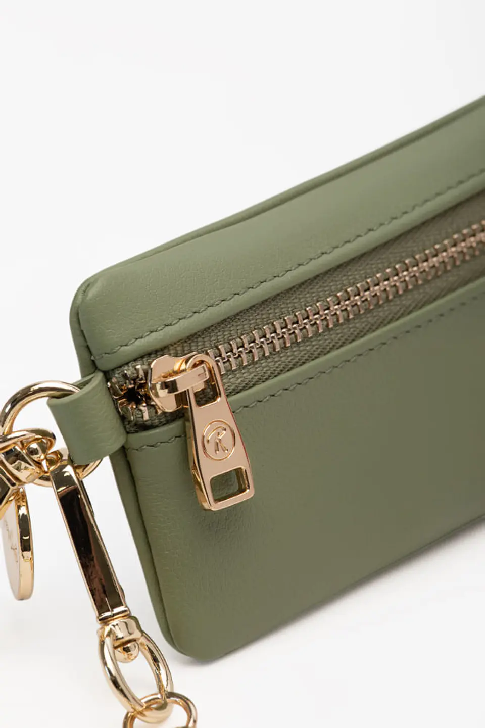 Charm Love Pocket 57