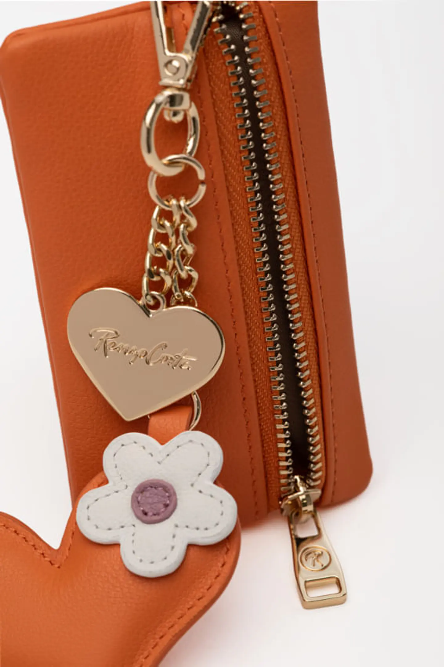 Charm Love Pocket 62