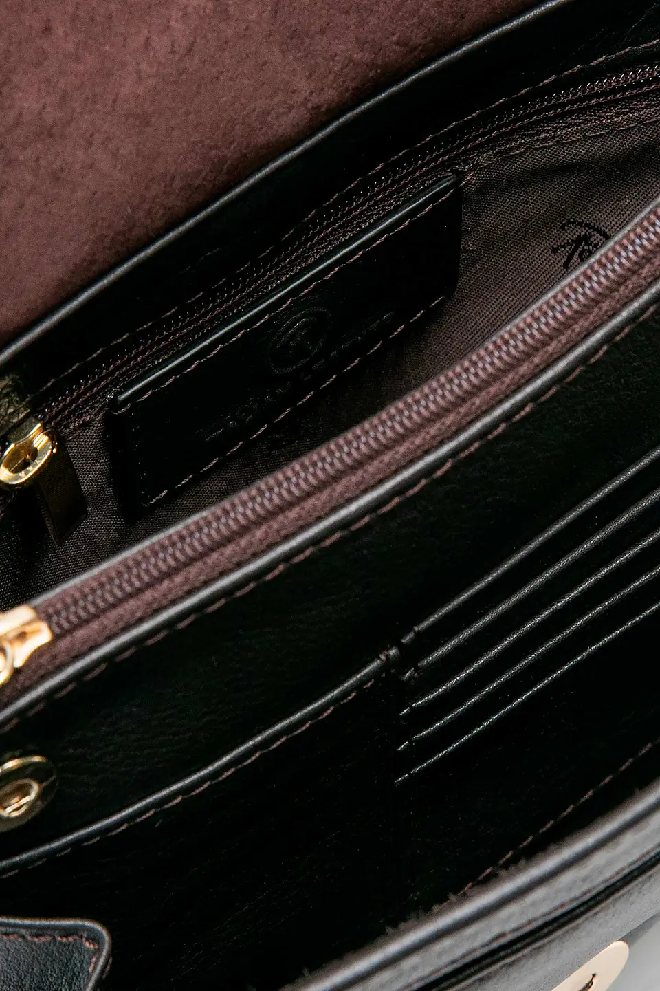 Morral De Cuero Duo Charm 10